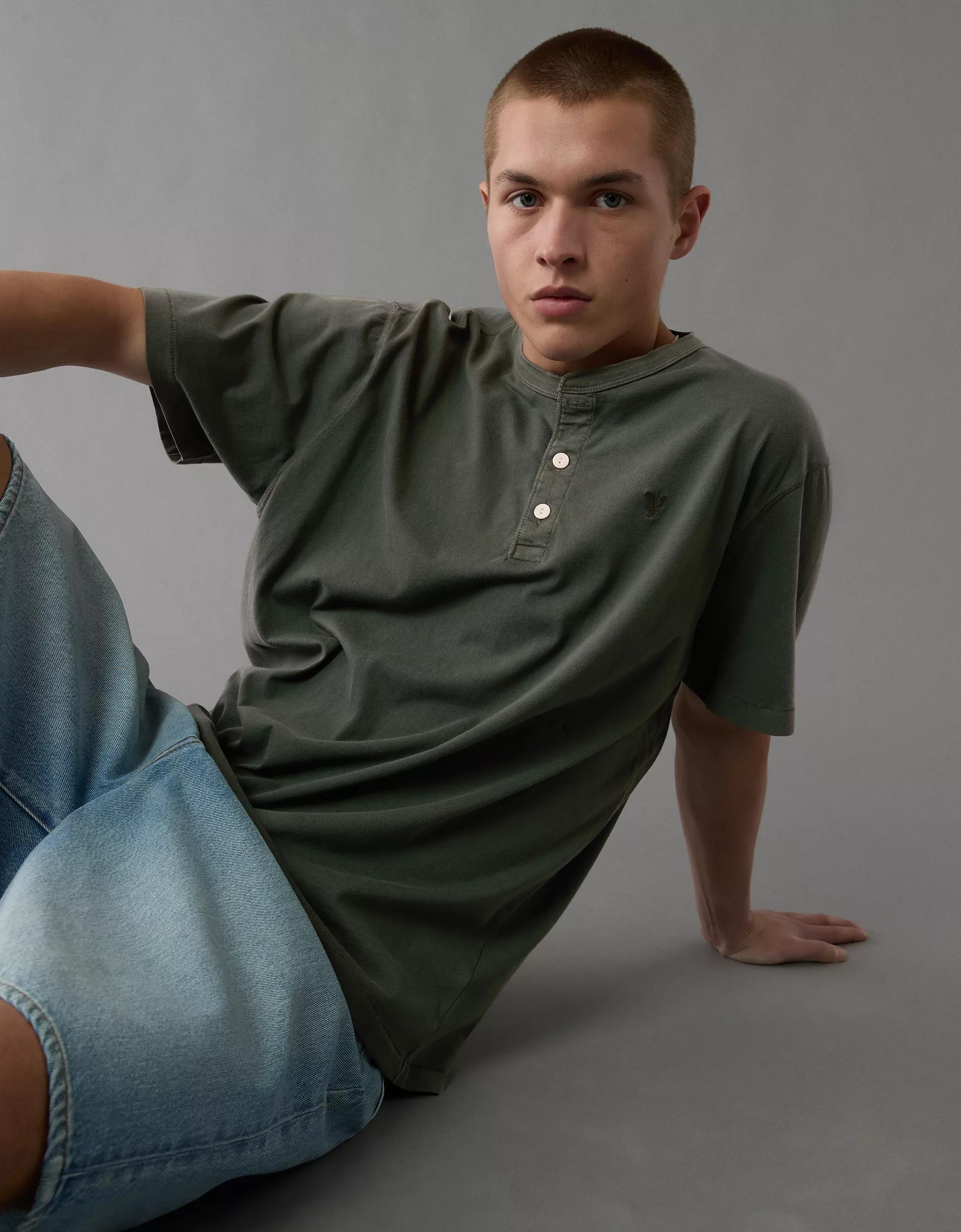 AE Lived-In Henley T-Shirt Product Image