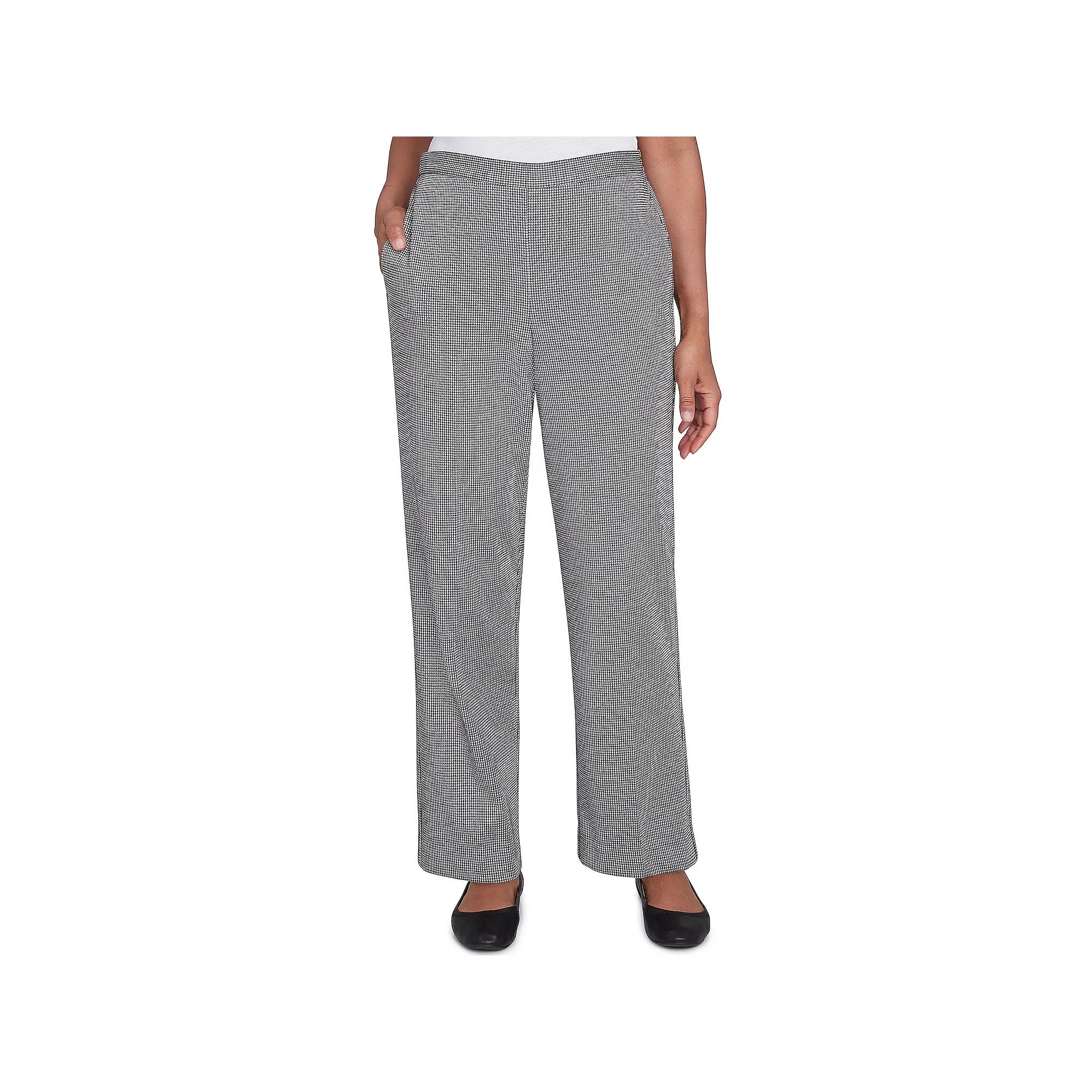 Women's Alfred Dunner Chic Comfort Waist Short Mid-Rise Pants, Size: Large Short, Black And White Product Image