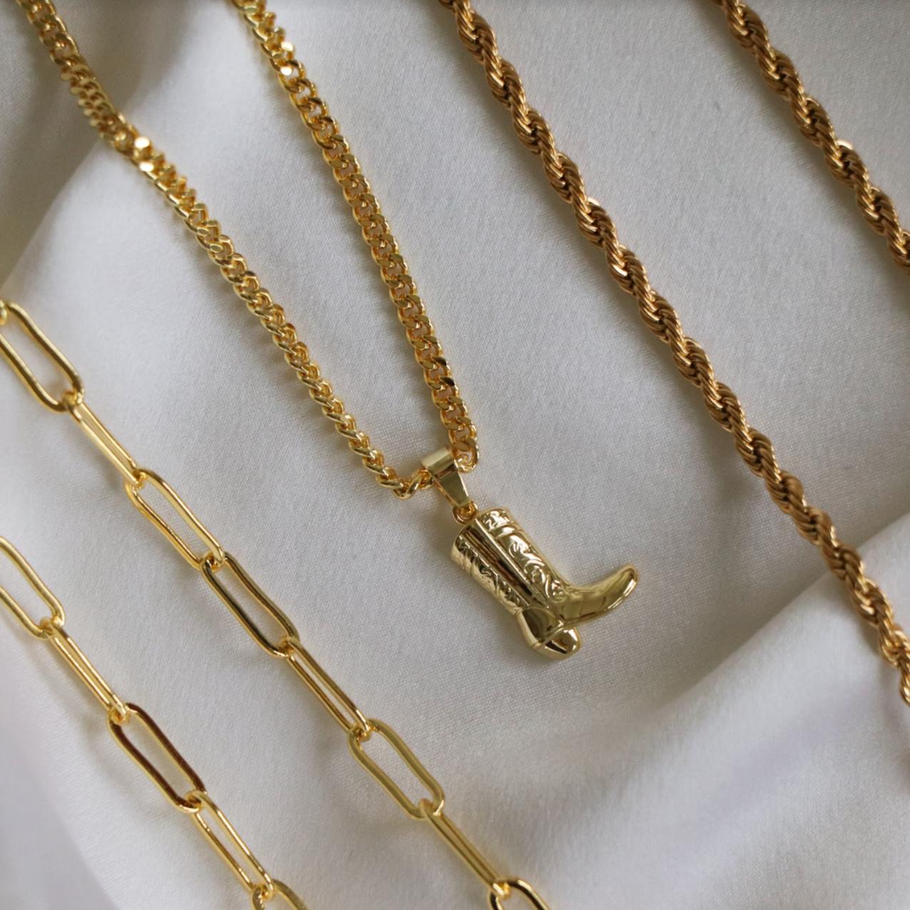 Western Wednesday Necklace Product Image