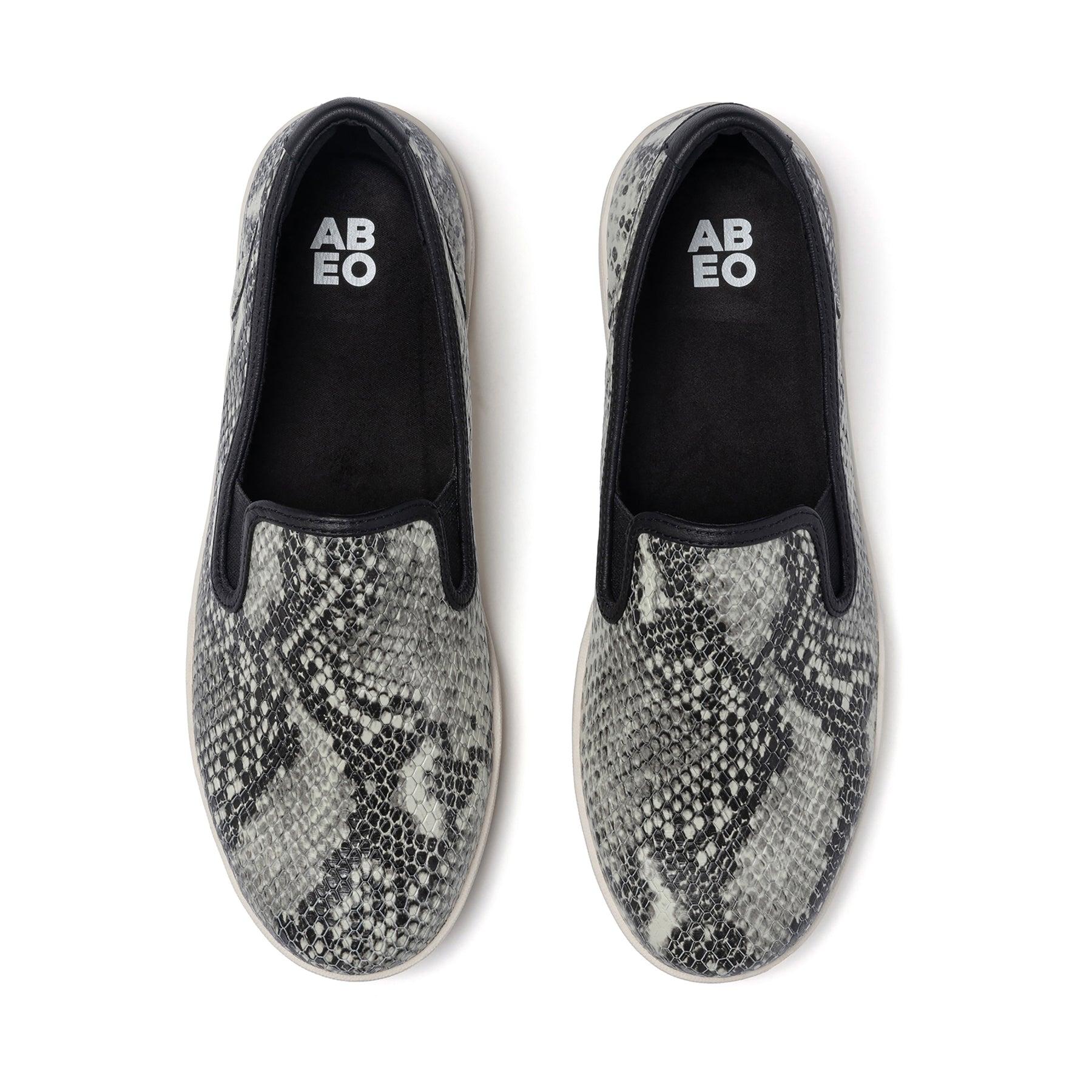 Encore Slip On Metatarsal Female Product Image