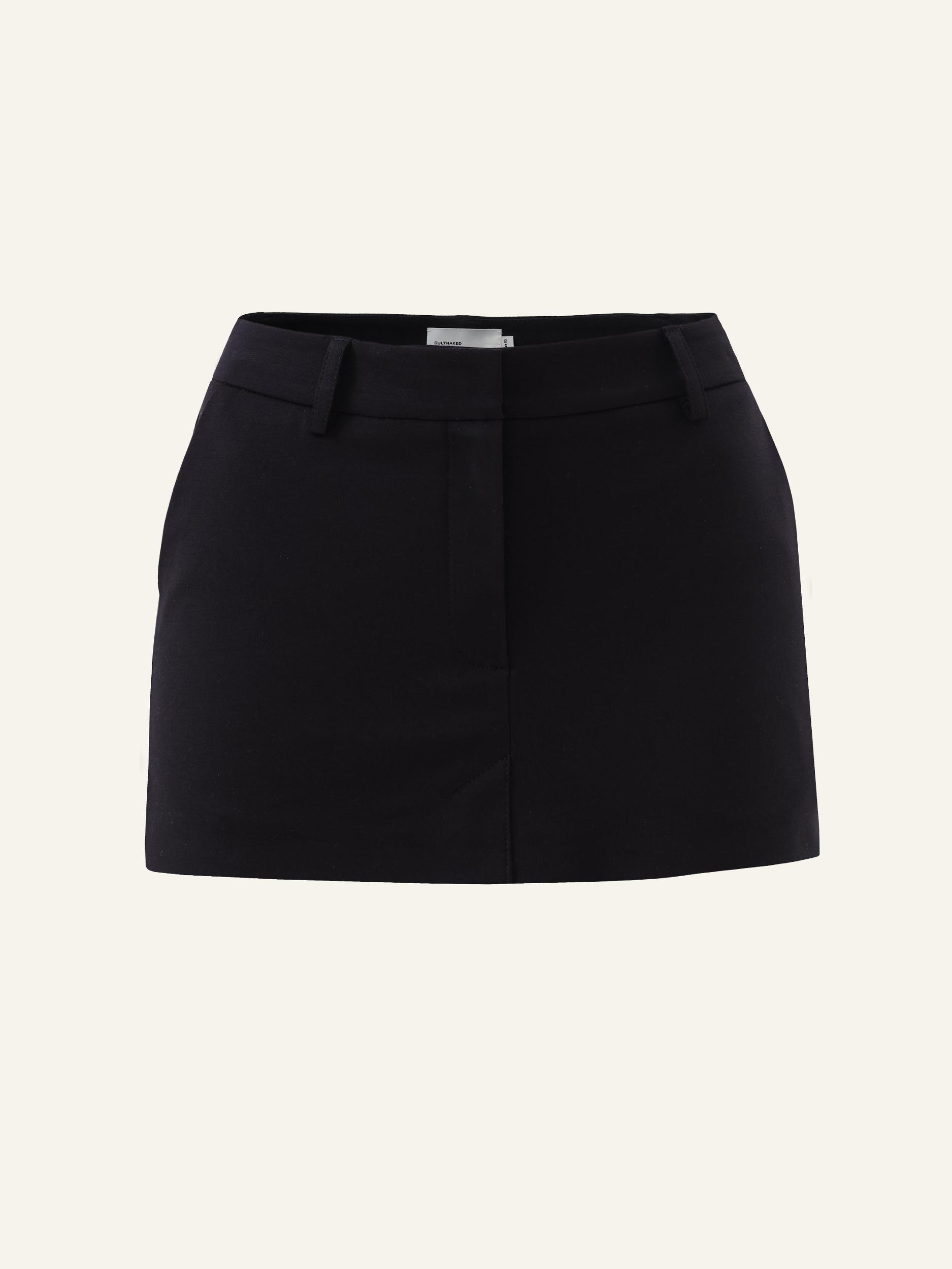 Power skort in Onyx Cotton Product Image
