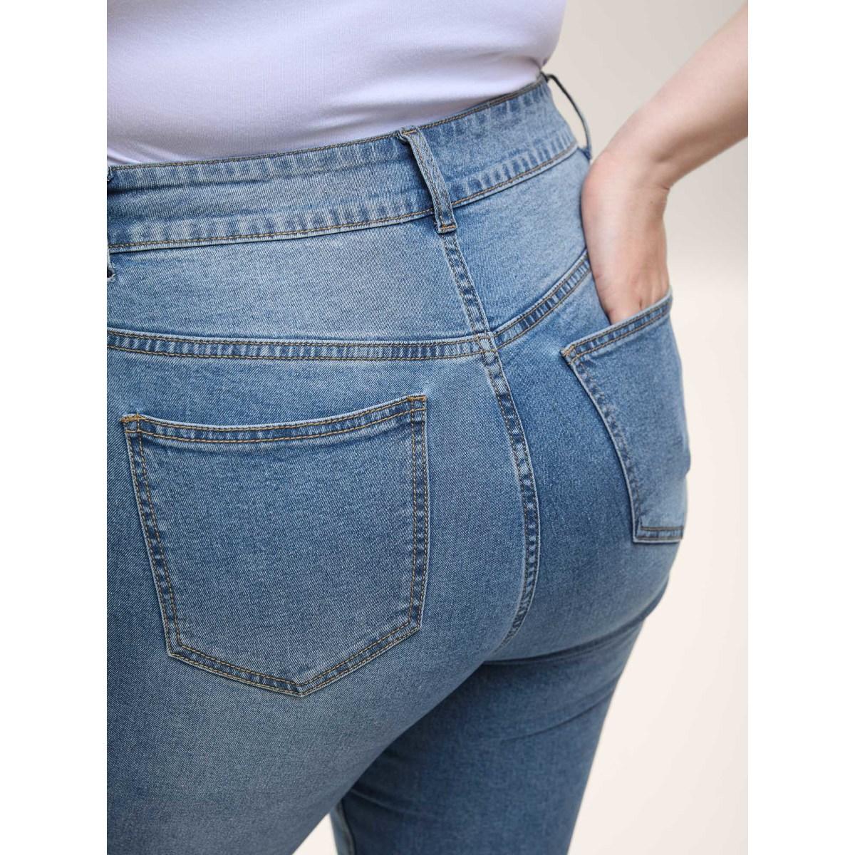 Plus Size Classic Bootcut Mid-Rise Jeans Women Bluevintage Medium stretch Slanted pocket Jeans BloomChic 24/3X Product Image