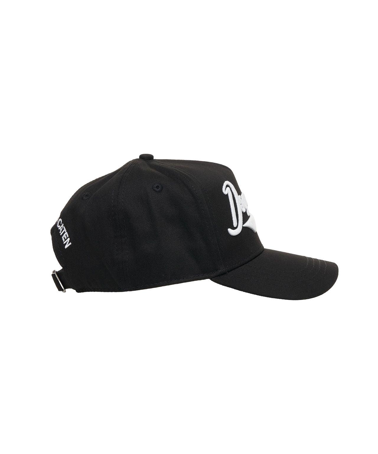 Baseball cap with logo Product Image