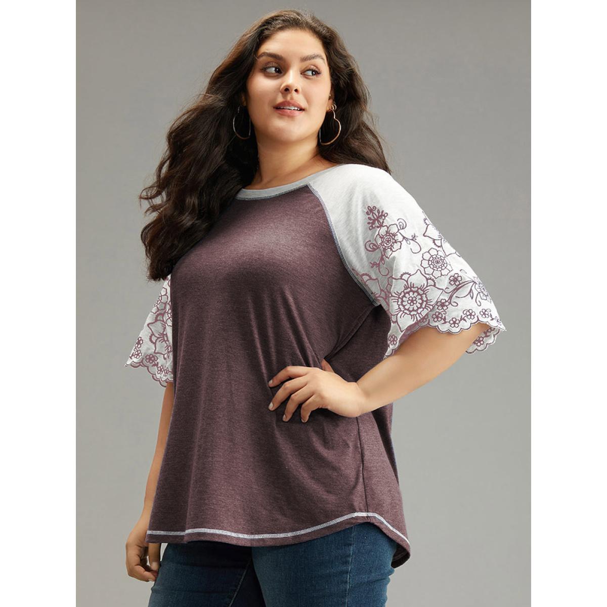 Plus Size Contrast Embroidered Scalloped Trim T-shirt Red Women Elegant Contrast Silhouette Floral Print Round Neck Dailywear T-shirts BloomChic 10/M Product Image