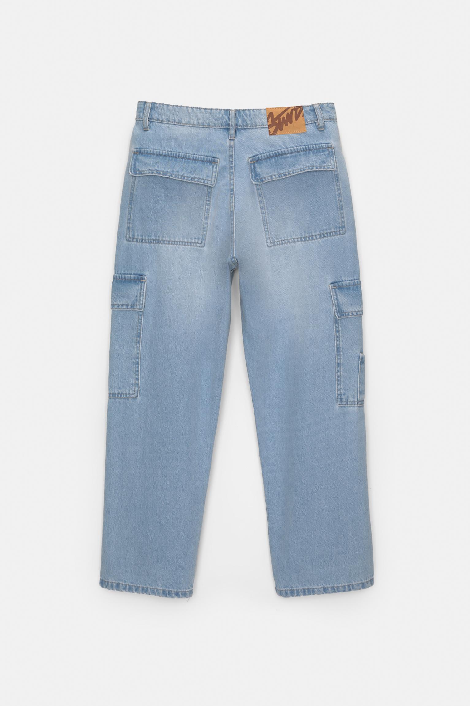 Straight-leg cargo jeans Product Image