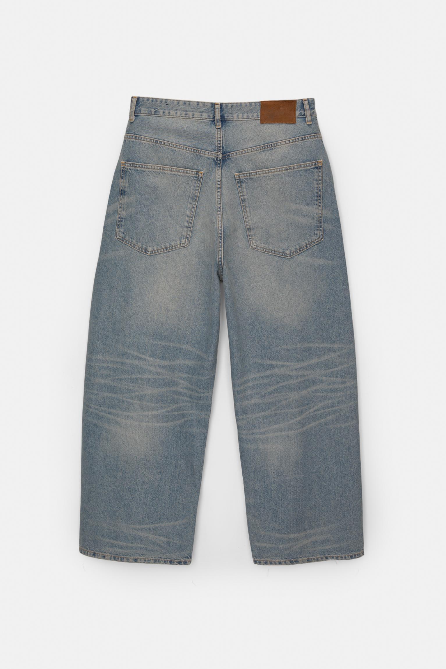 Super baggy washed finish jeans Product Image