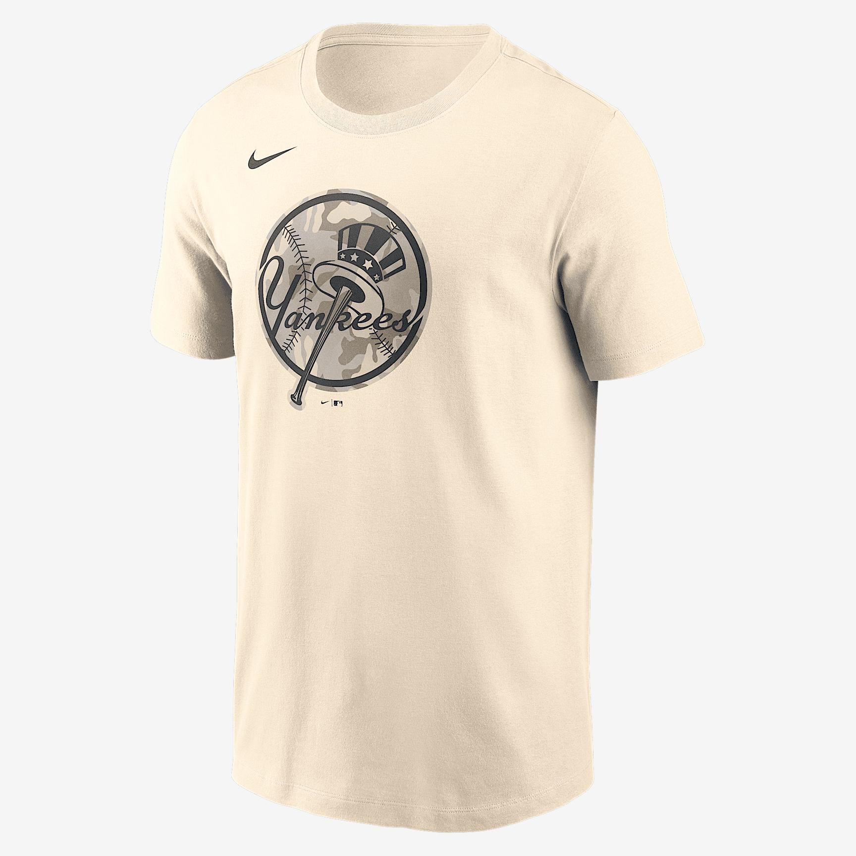New York Yankees Camo Nike Men's MLB T-Shirt Product Image