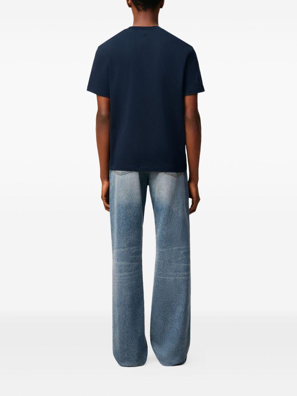 Ami de Coeur T-shirt Product Image