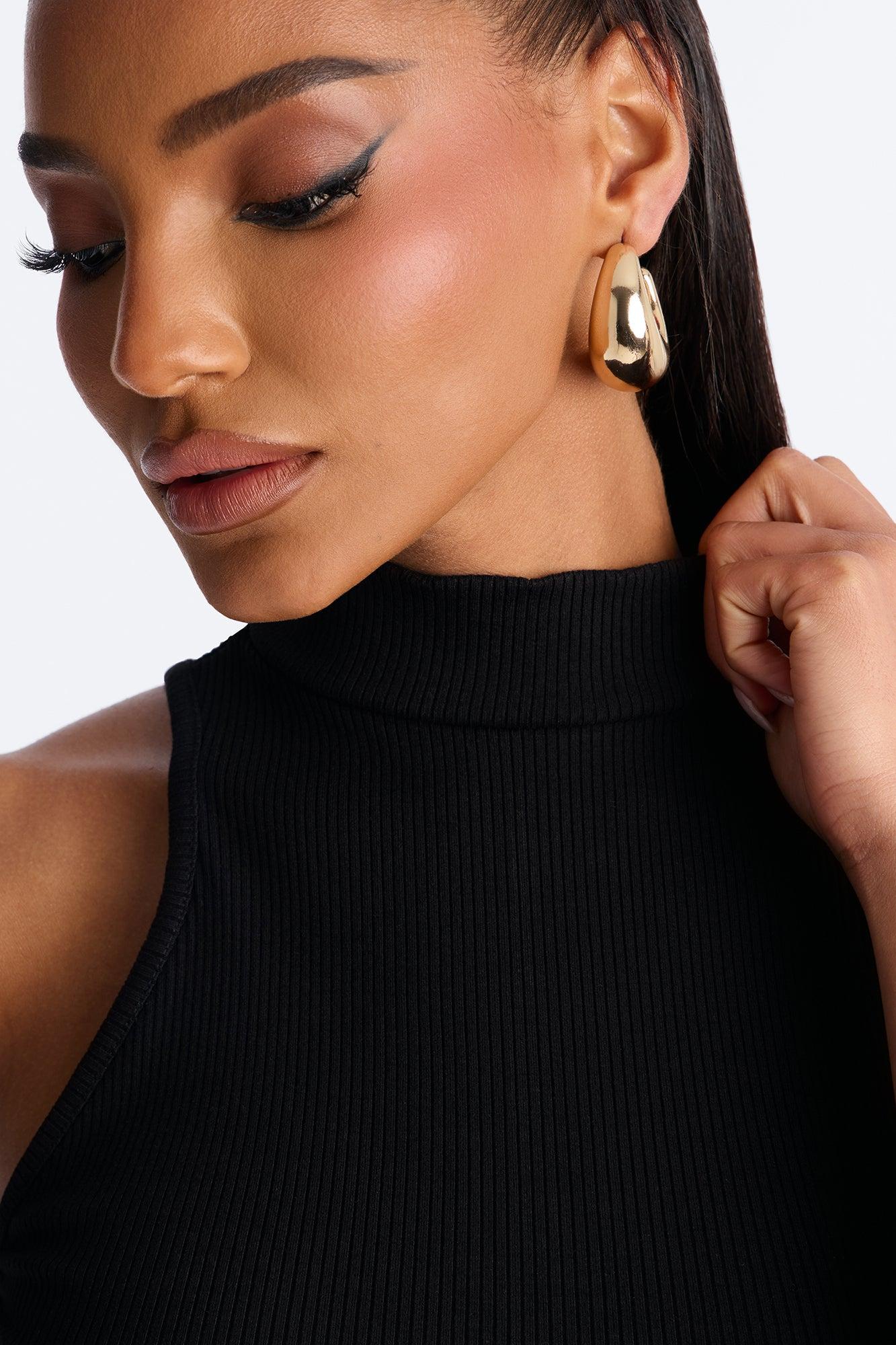 Maribel Sleeveless Snatched Capri Jumpsuit - Black Female Product Image