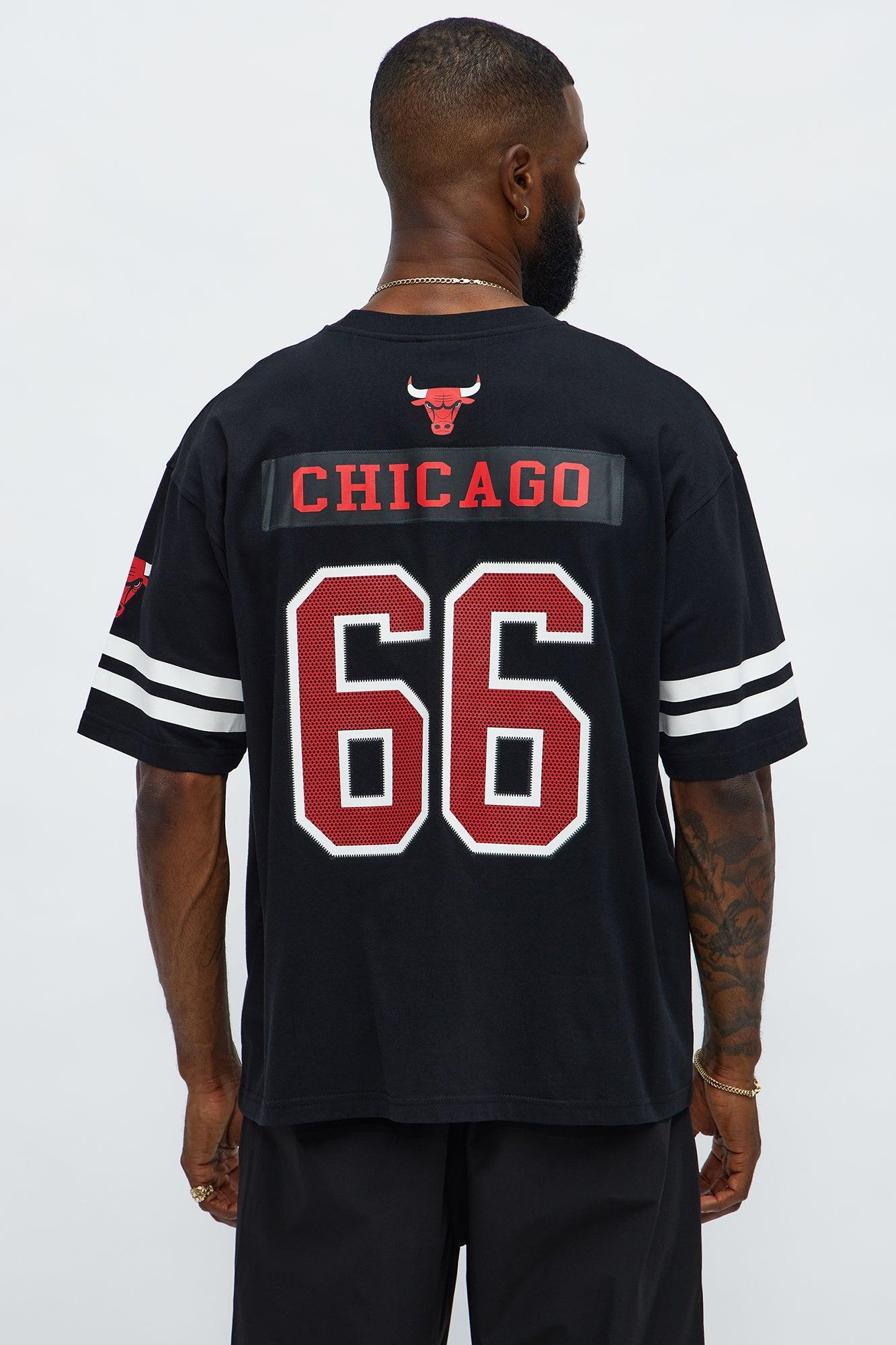 Bulls Boxy Number Tee - Black Male Product Image