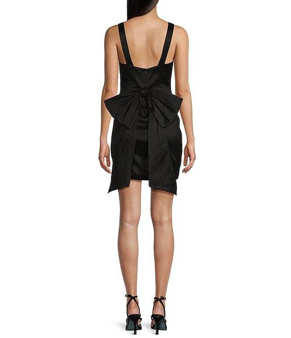 Next Up Square Neck Sleeveless Bow Lined Dress Product Image