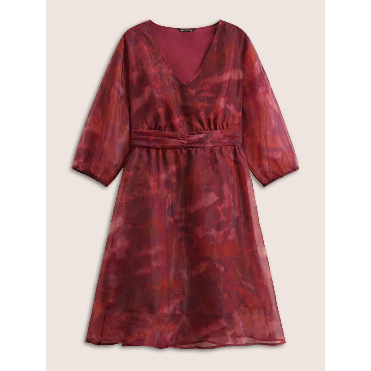 Plus Size Pixel Flower Mesh Gathered Lantern Sleeve Dress RedViolet Women Elegant Non V-neck Elbow-length sleeve Curvy Midi Dress BloomChic 10/M Product Image