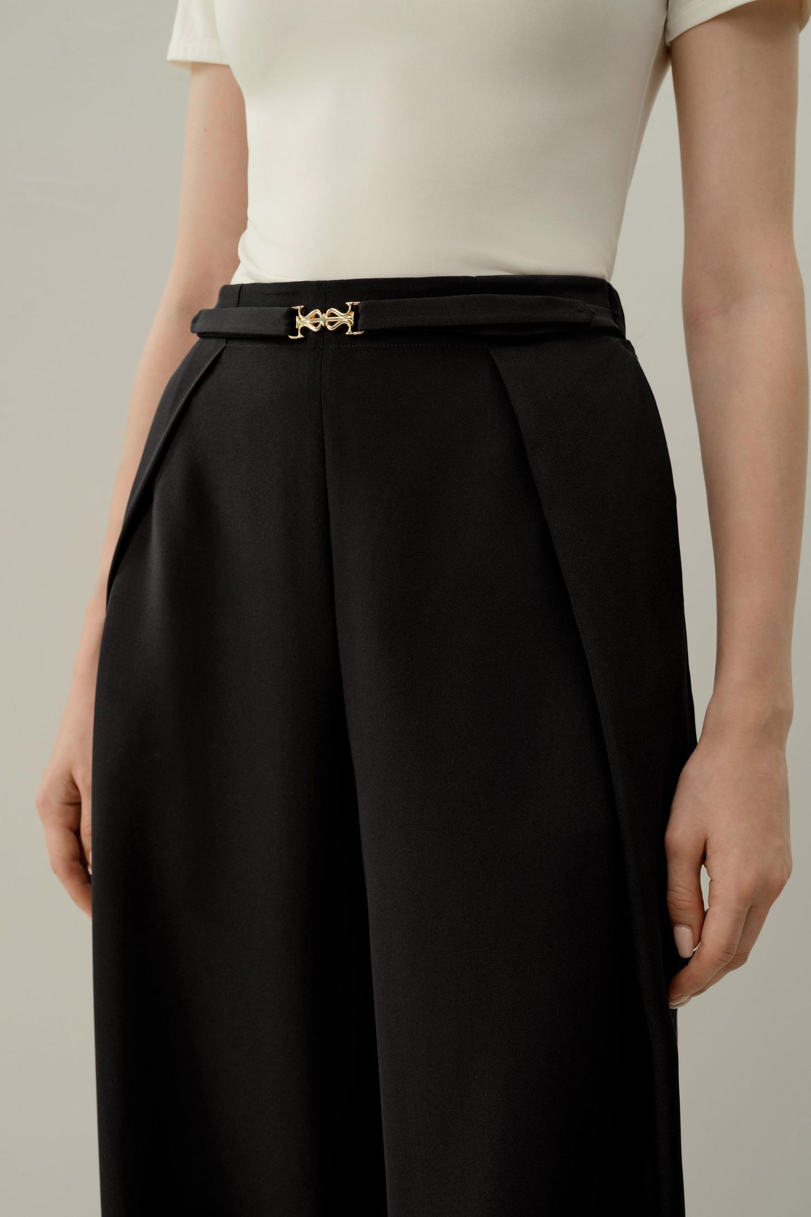 Stretch Heavy-Weight Crepe Wide-Leg Pant Product Image