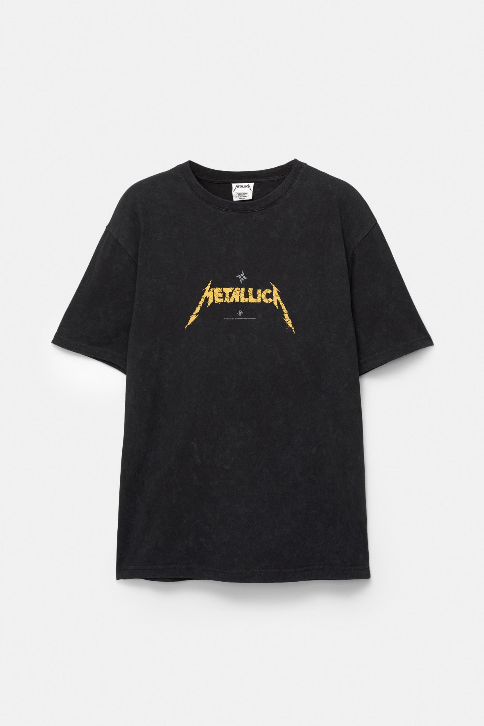 Black Metallica T-shirt Product Image