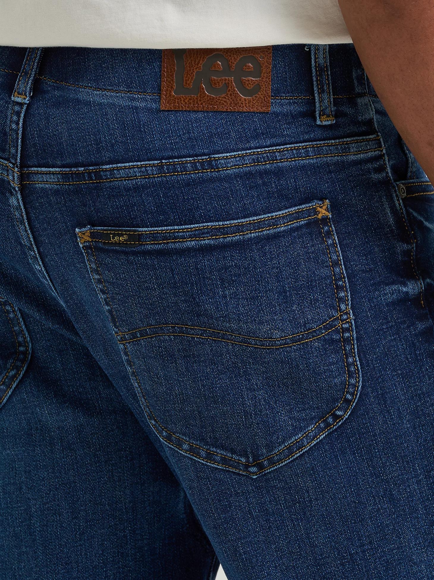 Men's Extreme Motion Slim Straight Jean | Lee® Product Image
