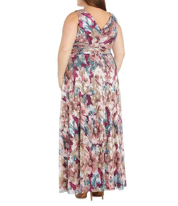 R & M Richards Plus Size Sleeveless V-Neck Ruched Waist Floral Print Gown Product Image