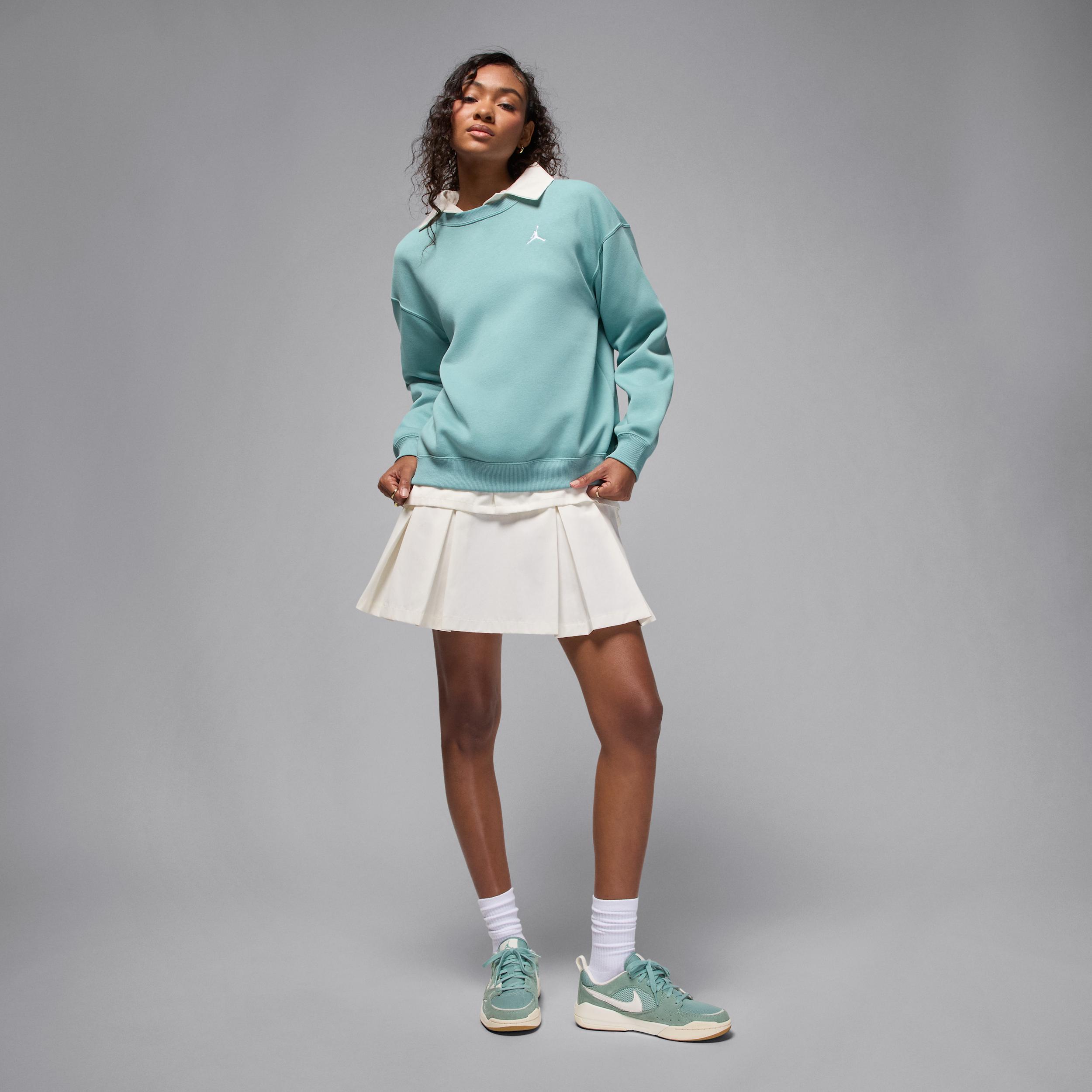 Womens Jordan CMFT Era Shoes | HJ6778-002 Product Image