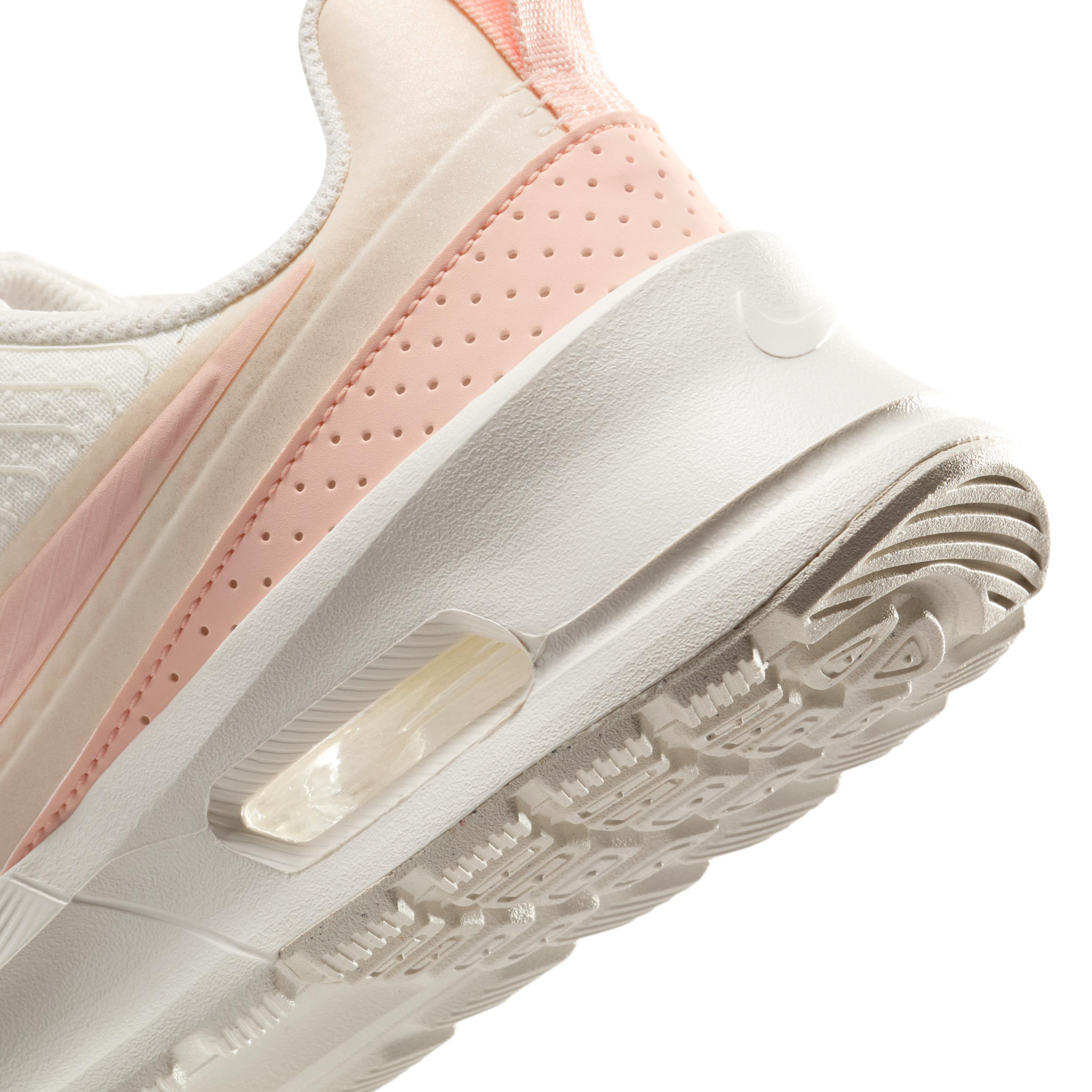 Nike Women's Air Max Nuaxis Shoes Product Image