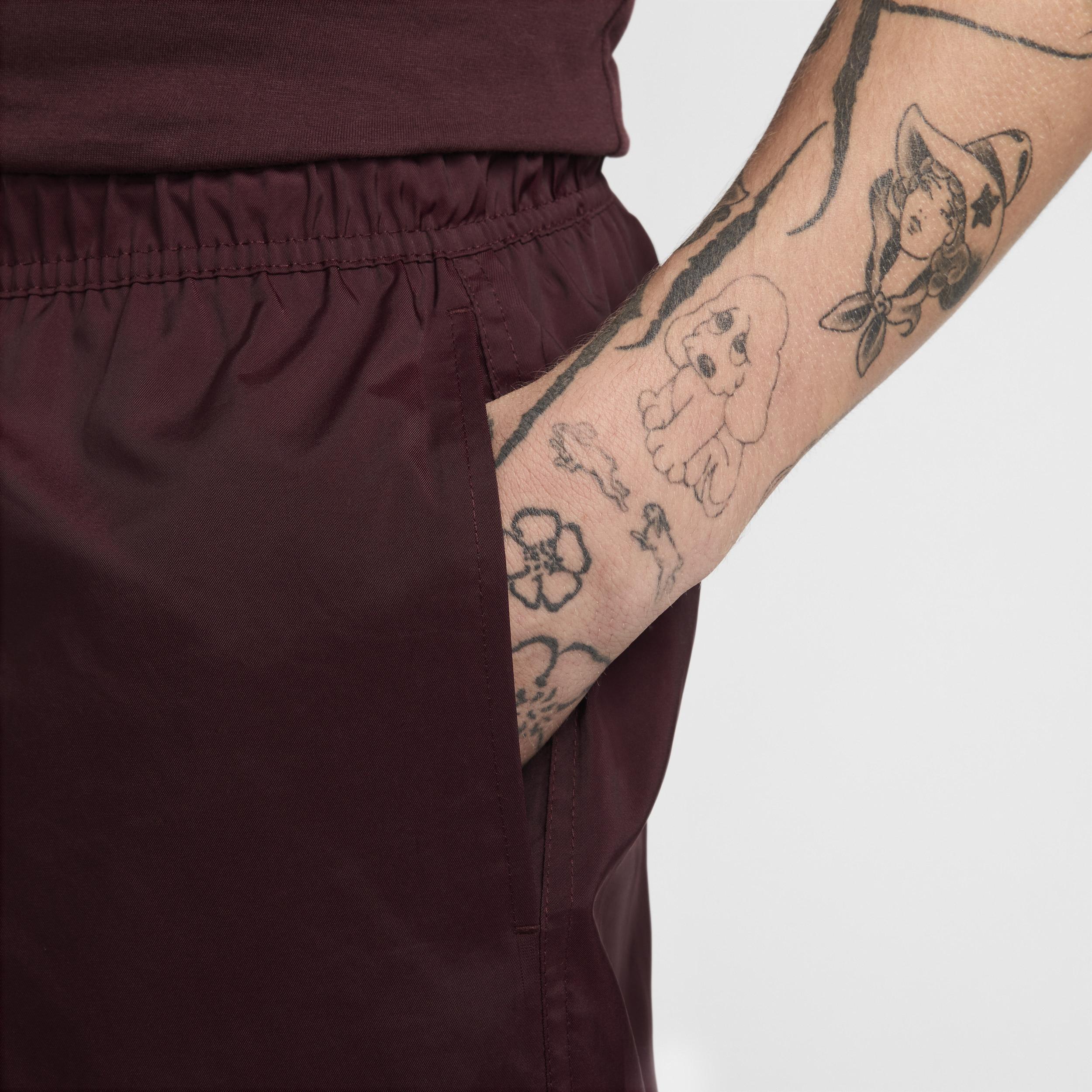 Nike Men's Club Woven Flow Shorts Product Image