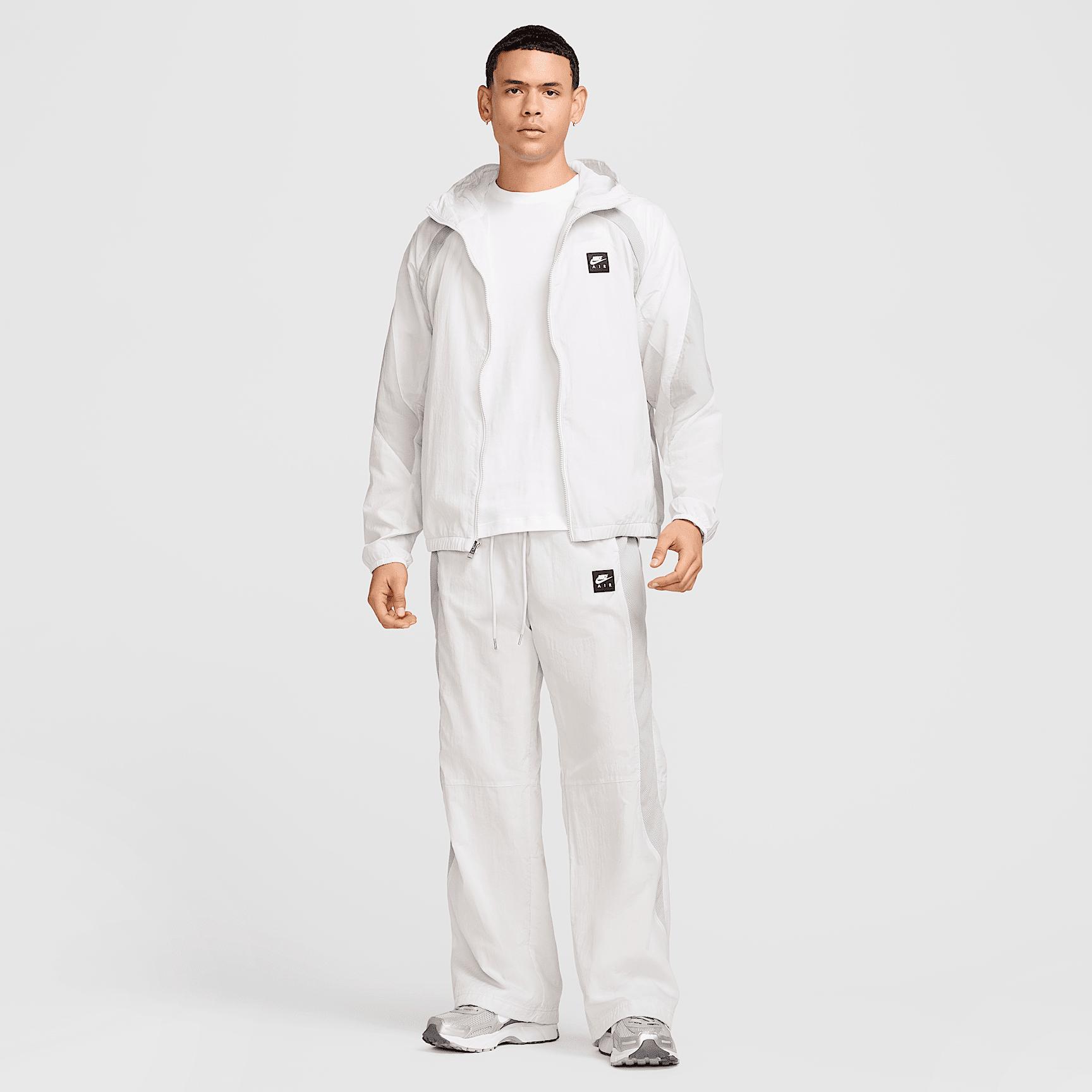 Nike Men's Air Woven Pants Product Image