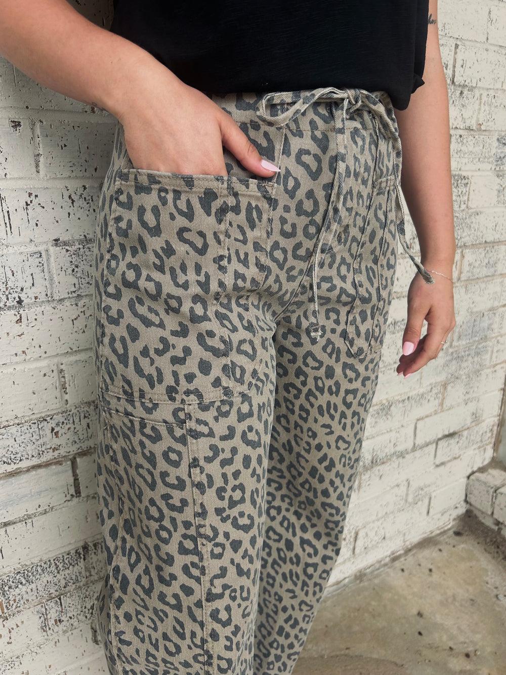 Leopard Print Wide Leg Cargo Jeans Product Image