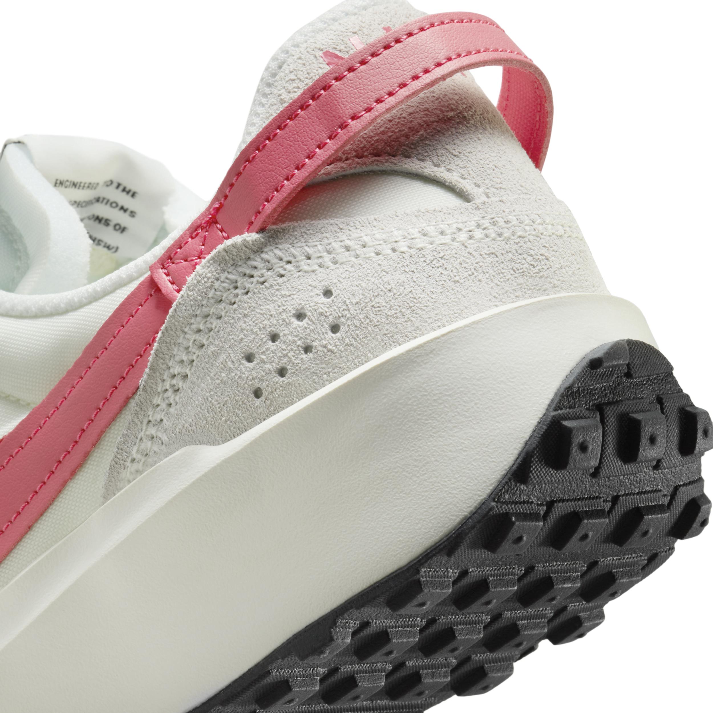 Nike Waffle Debut Women's Shoes,  Product Image