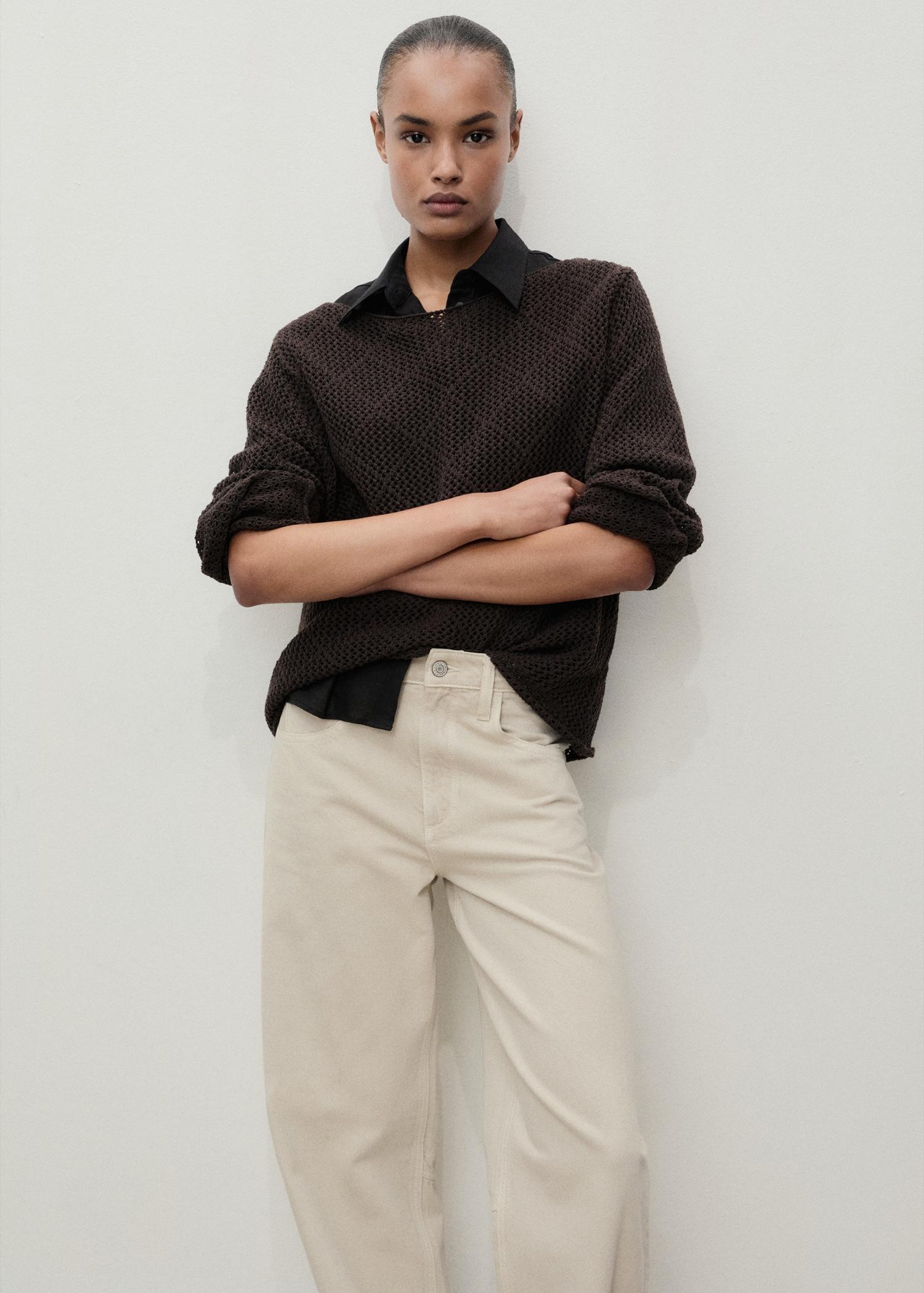 High-rise balloon jeans - Women | MANGO USA Product Image