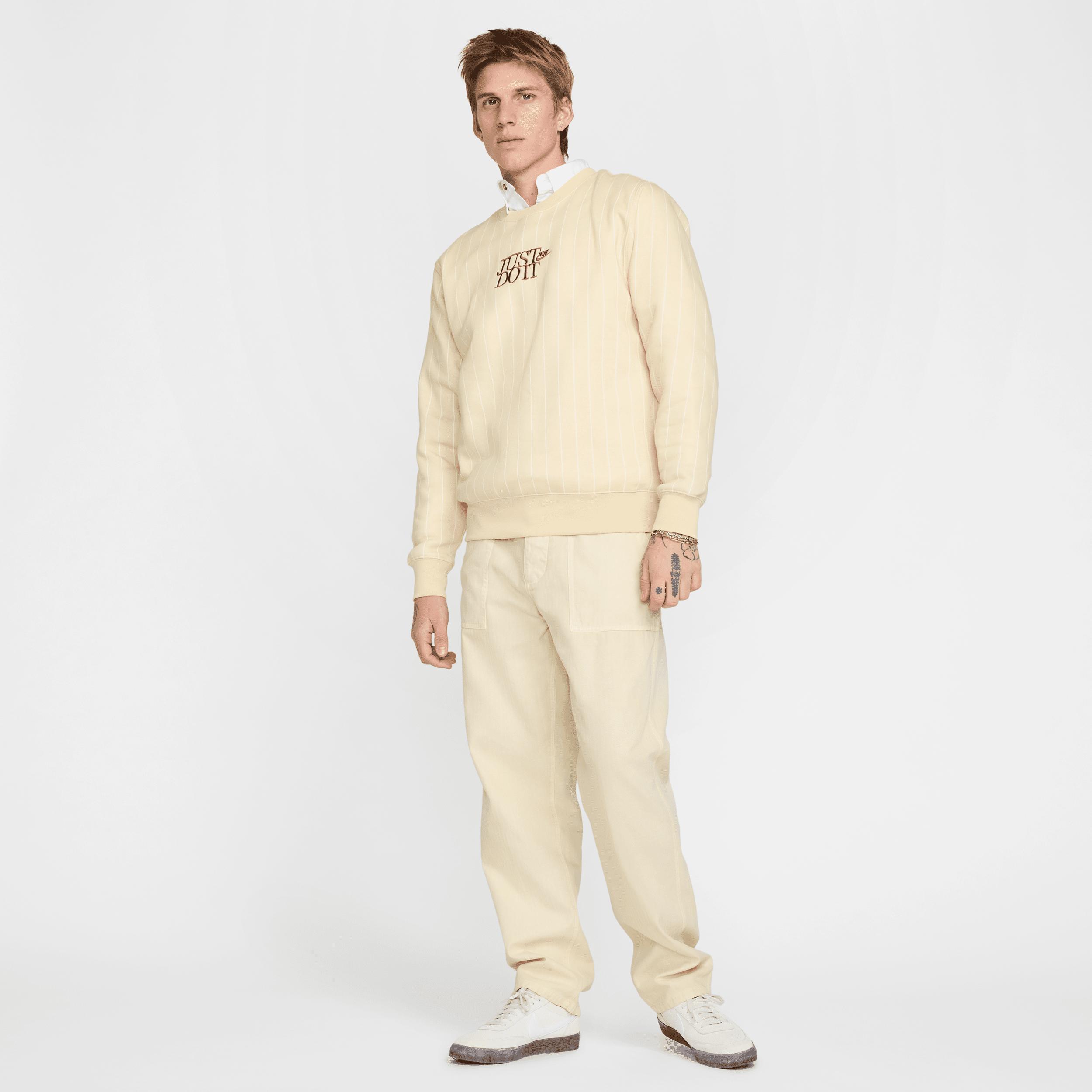 Nike Men's Life Fatigue Pants Product Image