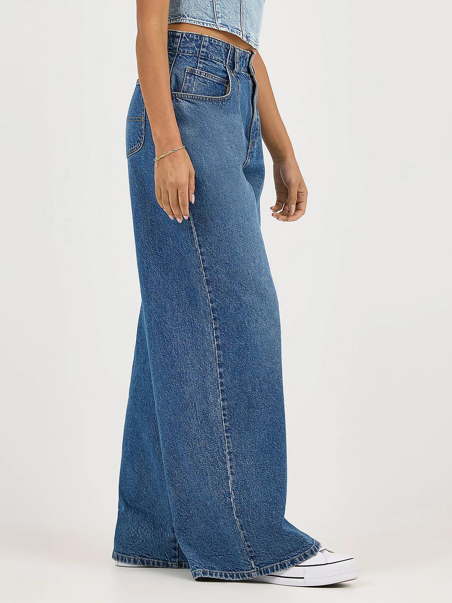 Women's Pleated Wide Leg Jean | Women's Jeans | Lee® Product Image