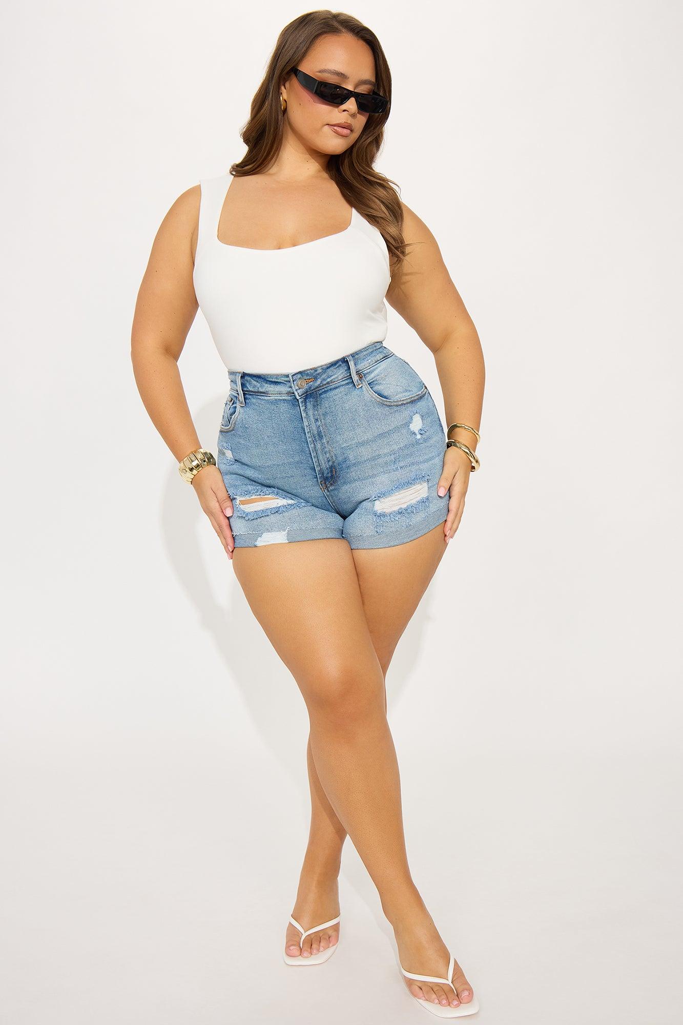 Endlessly Roll Cuff Shorts - Medium Wash Product Image