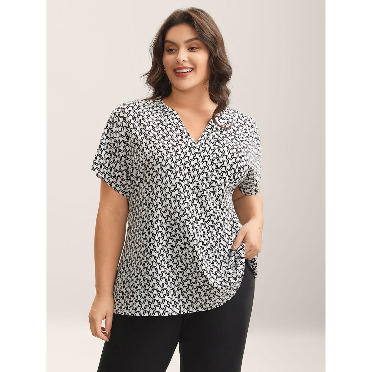 Plus Size Black Geometric Print Notched Collar Blouse Women Short sleeve Notched collar Work Blouses BloomChic 22-24/3X Product Image