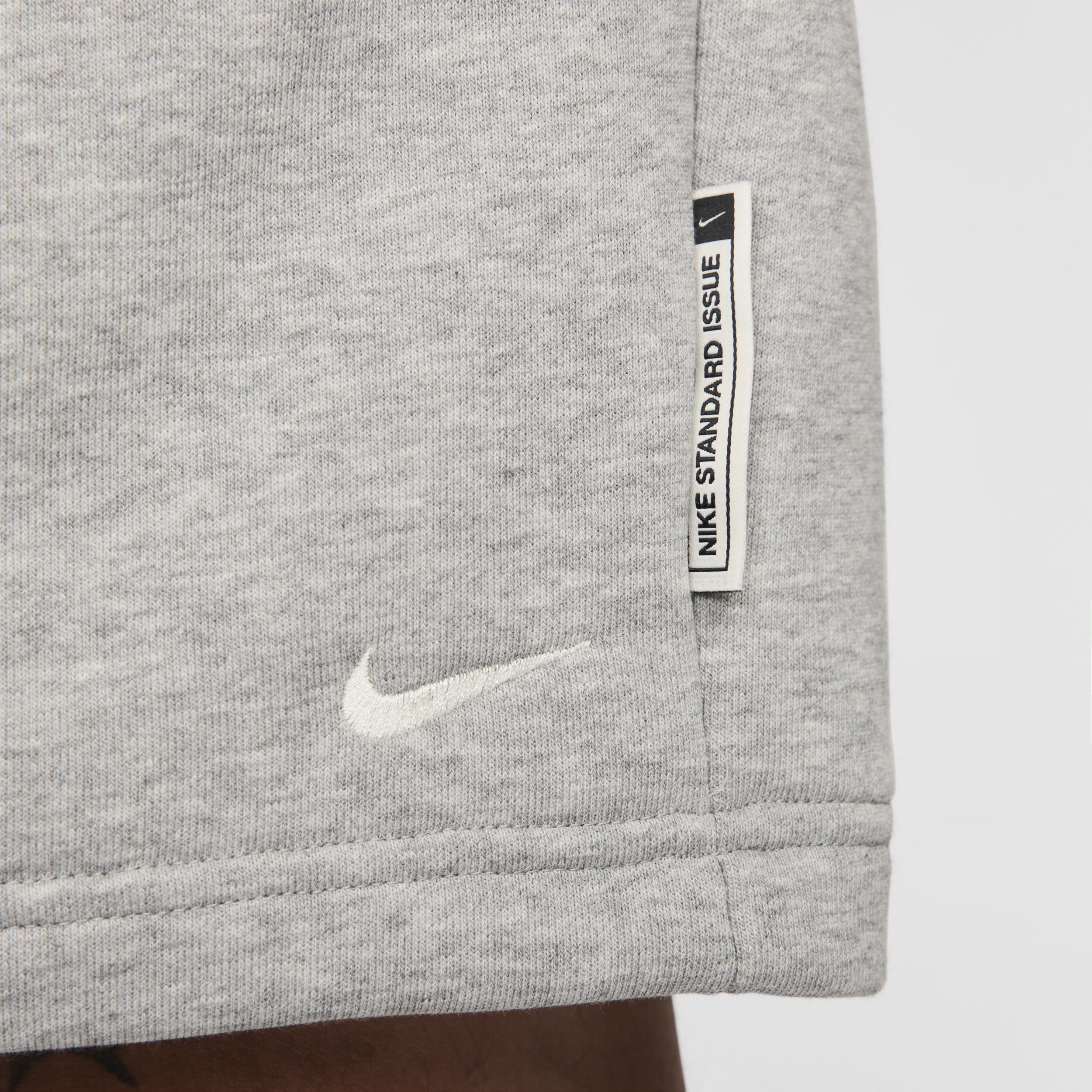 Nike Men's Standard Issue 8" Dri-FIT Fleece Basketball Shorts Product Image