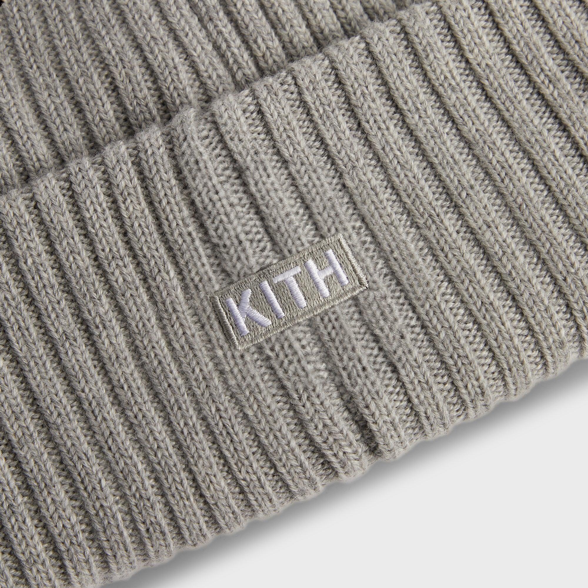 Kith & New Era for the New York Knicks Logo Beanie - Light Heather Grey Male Product Image