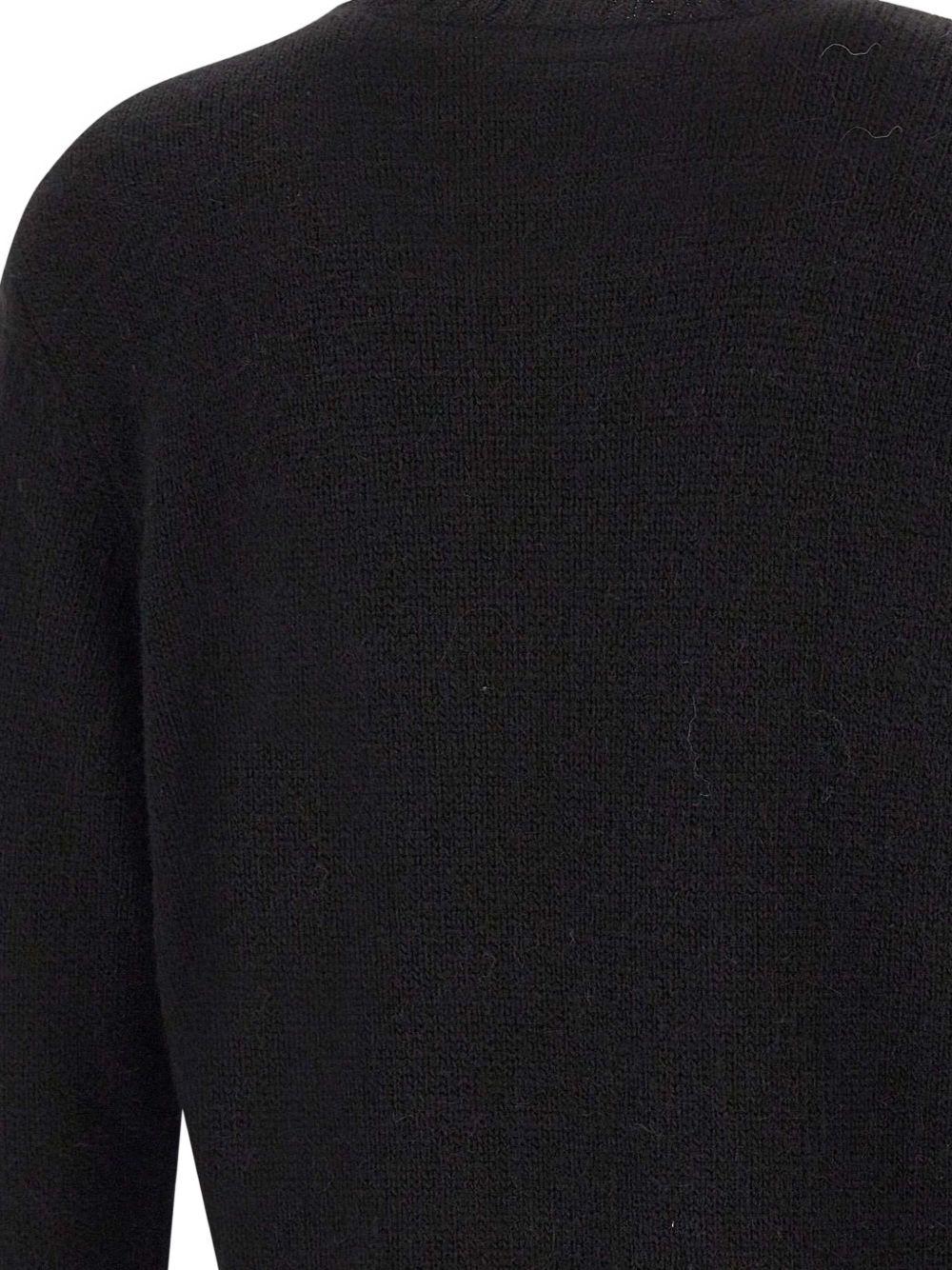 Snoopy-embroidered crew-neck sweater Product Image