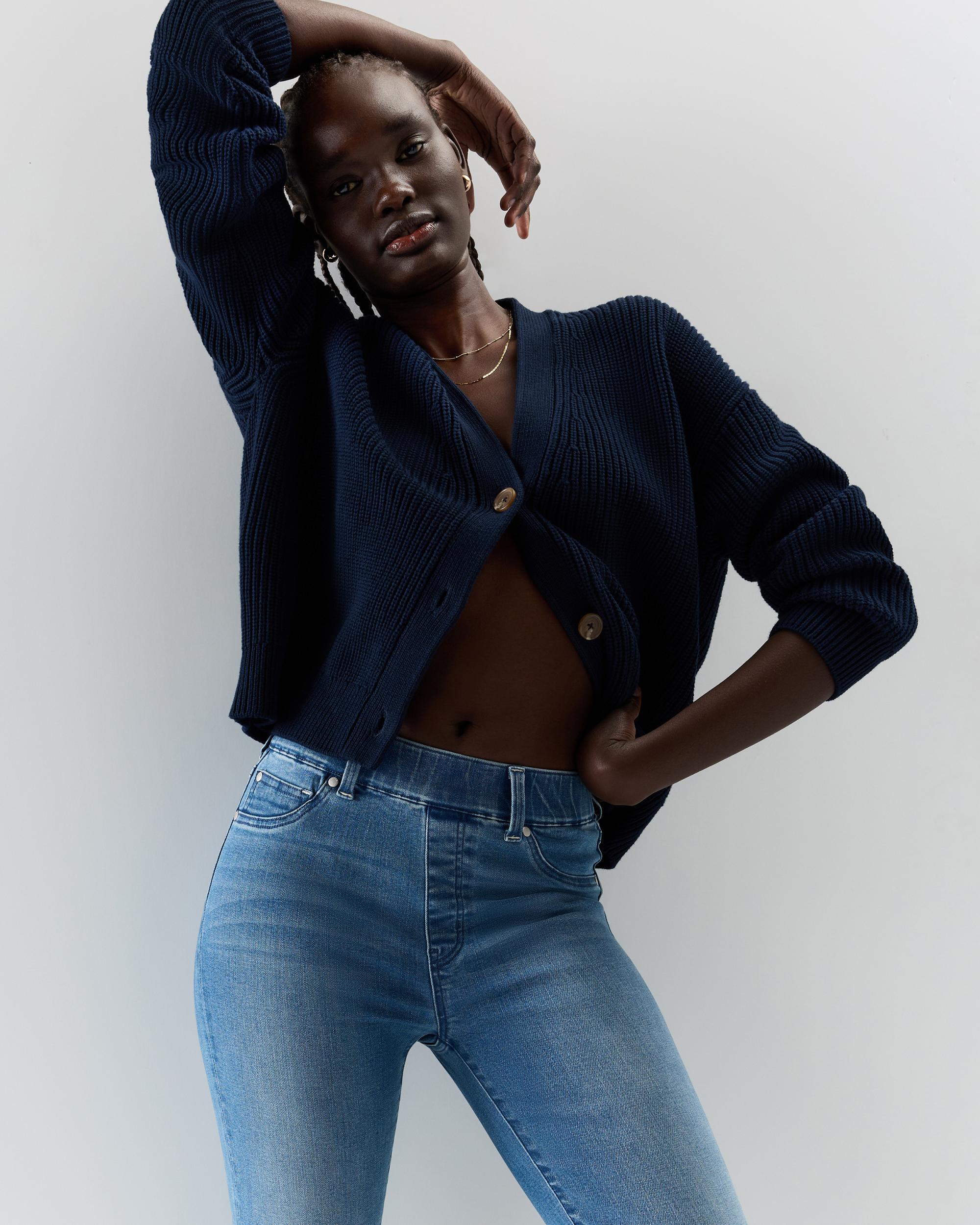 Quince | Women's Nina Stretch Pull-On Flare Jeans Cotton Product Image