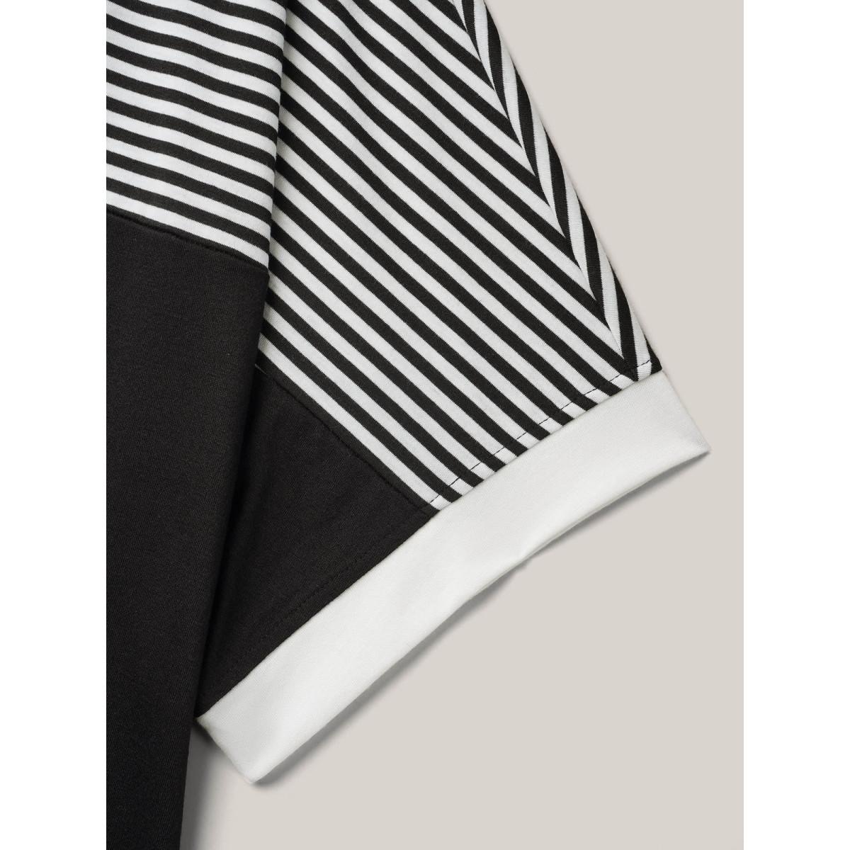 Plus Size Solid and Striped Contrast Hem T-Shirt Black Women Leisure Contrast Round Neck Casual T-shirts BloomChic 30/6X Product Image