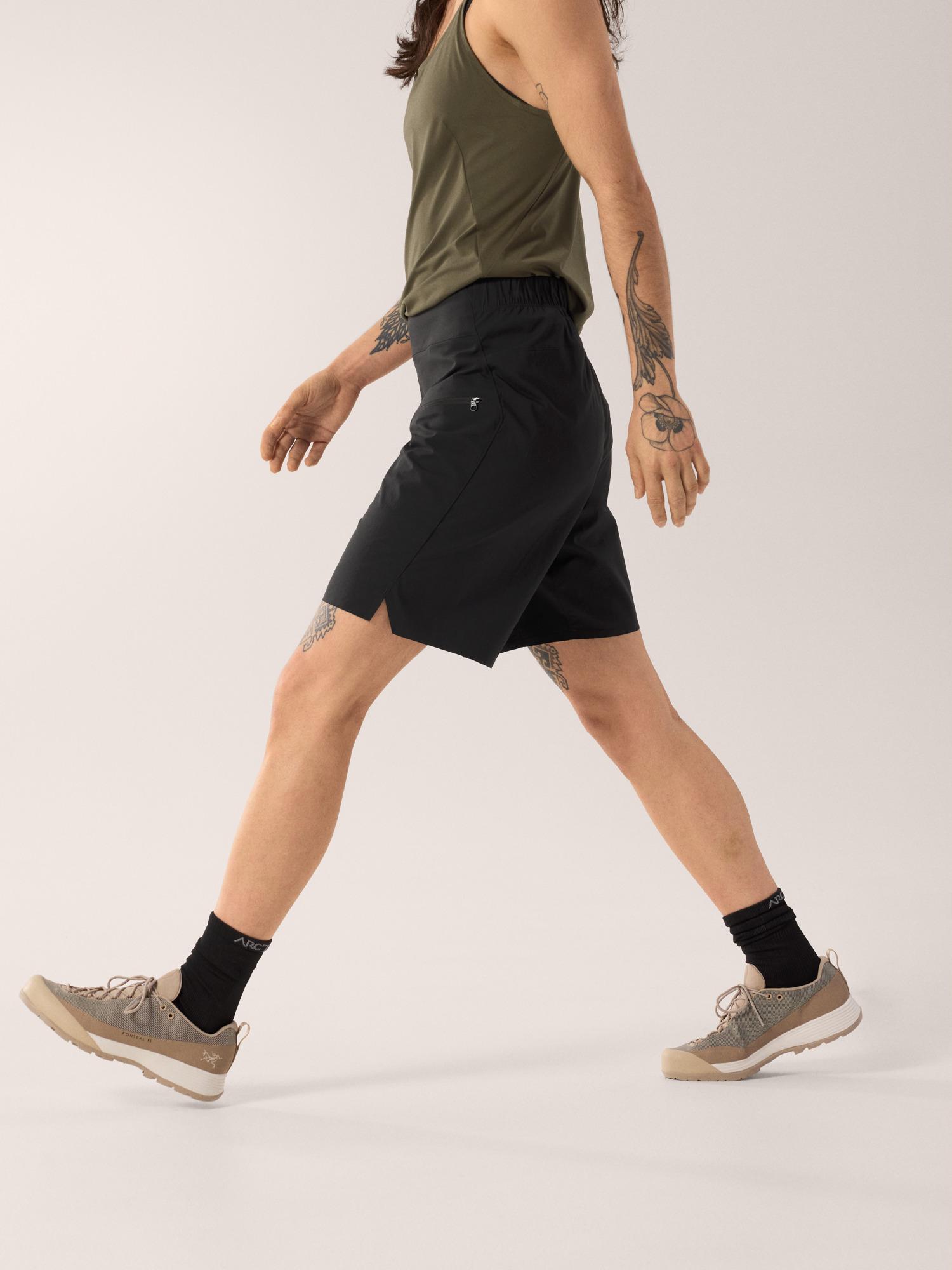 Aestas Short 9" Women's Product Image