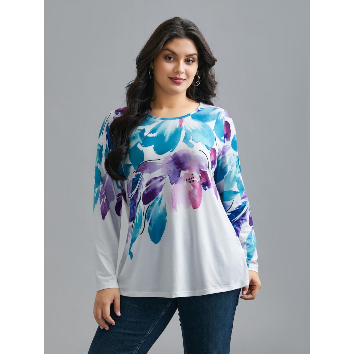 Plus Size Floral Boho Print Stretchy T-Shirt WhiteSmoke Women Casual Non Art&design Round Neck Everyday T-shirts BloomChic 10/M Product Image