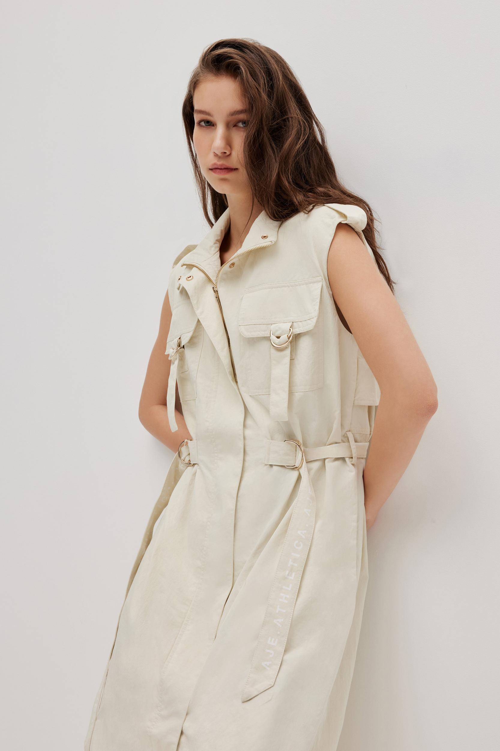 Sleeveless Utility Trench Product Image