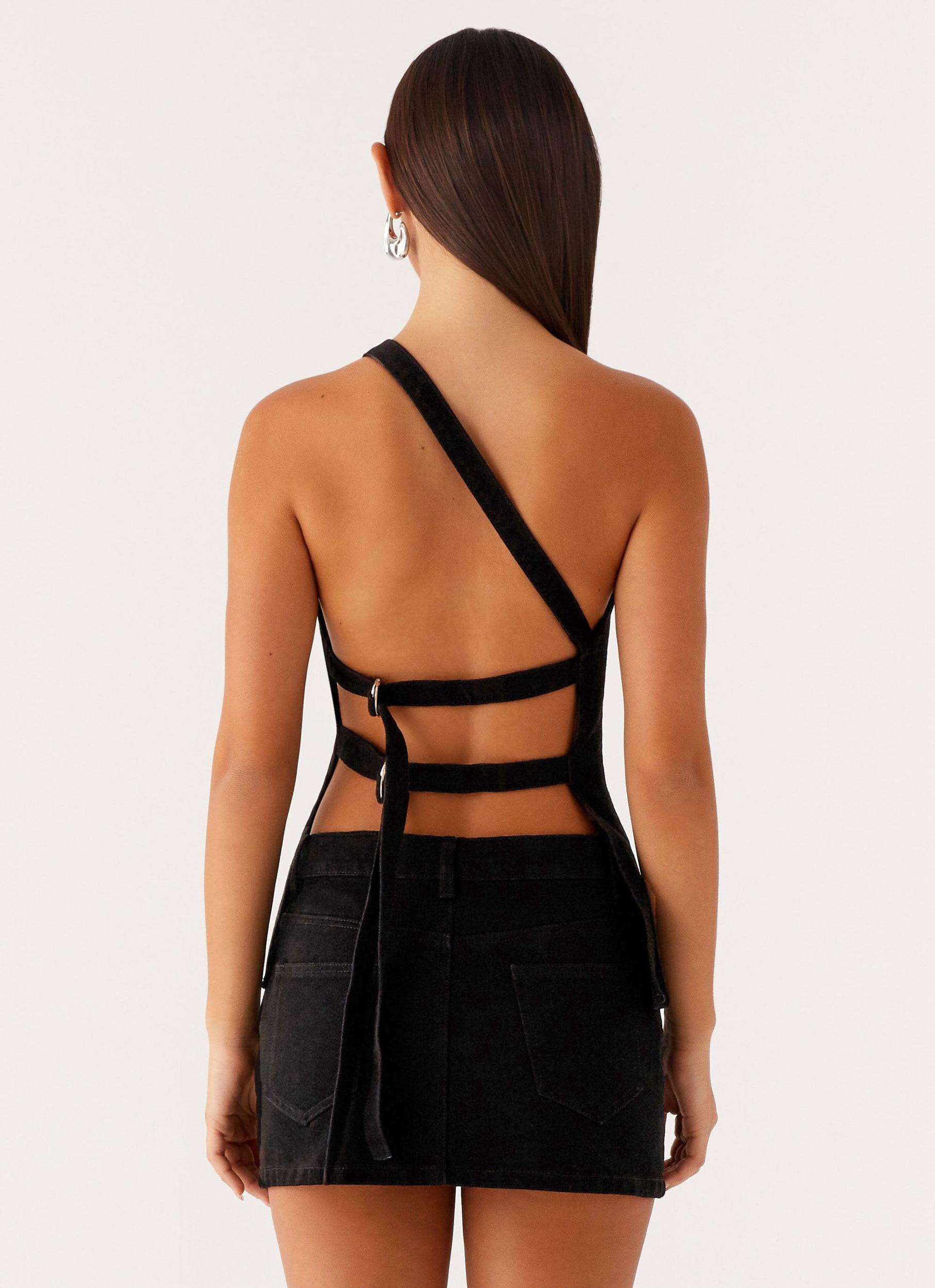 Maysa Low Rise Mini Skirt - Black Product Image