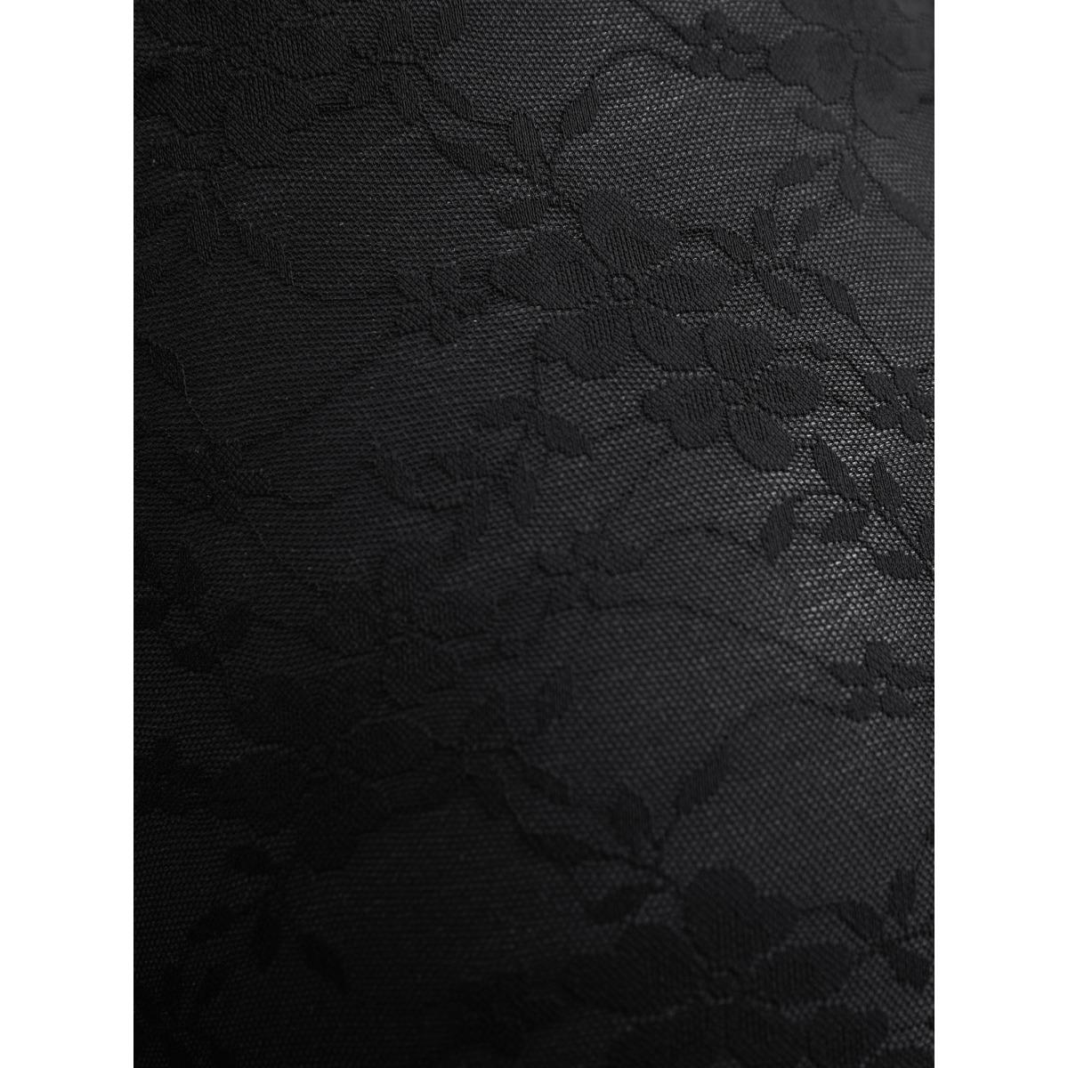 Plus Size Floral Medium Stretch Skinny Leggings Women Black Elegant Medium stretch Skinny Mid Rise Everyday Leggings BloomChic 28/5X Product Image