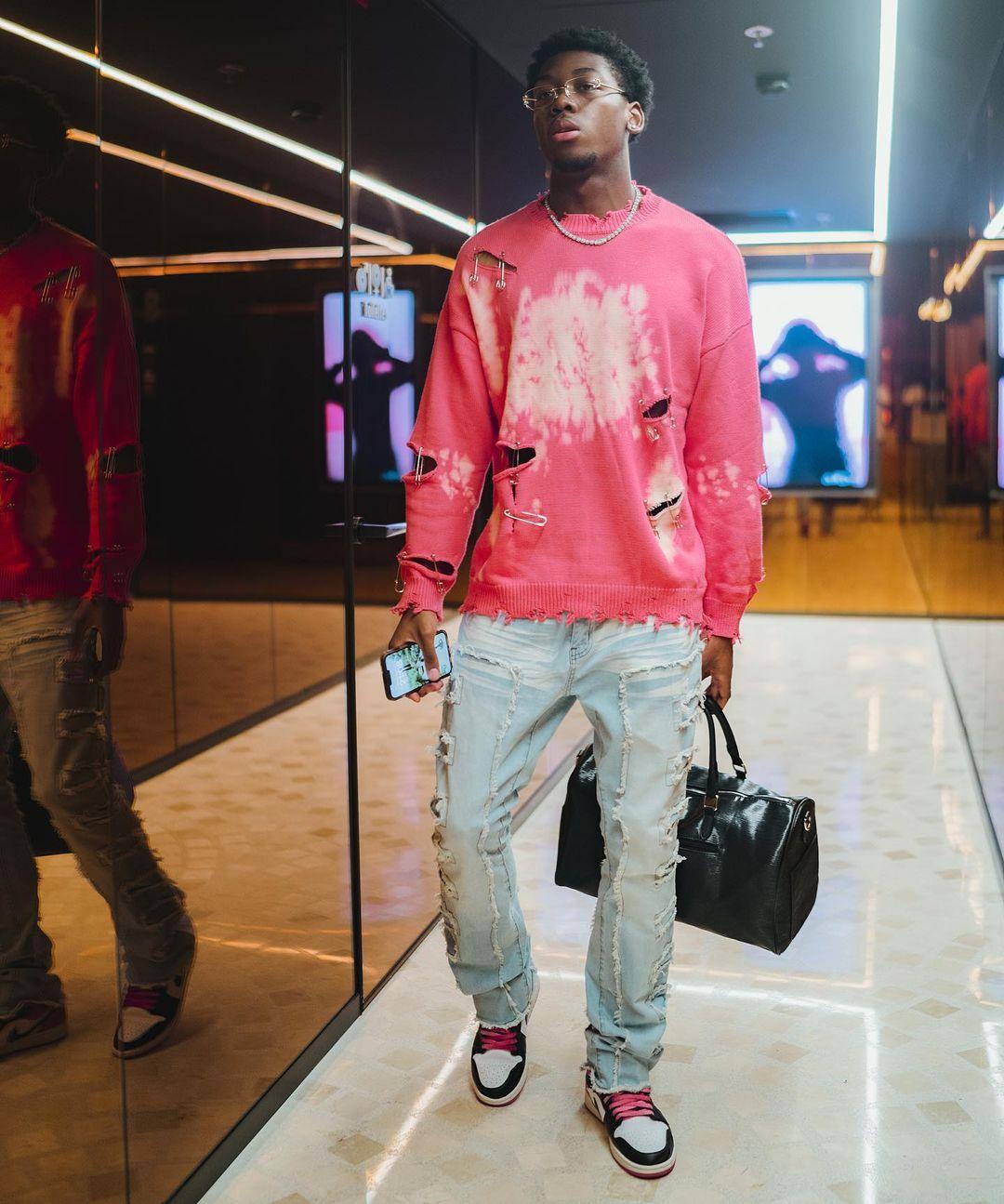 Aelfric Eden Paperclip Broken Design Knit Sweater Product Image