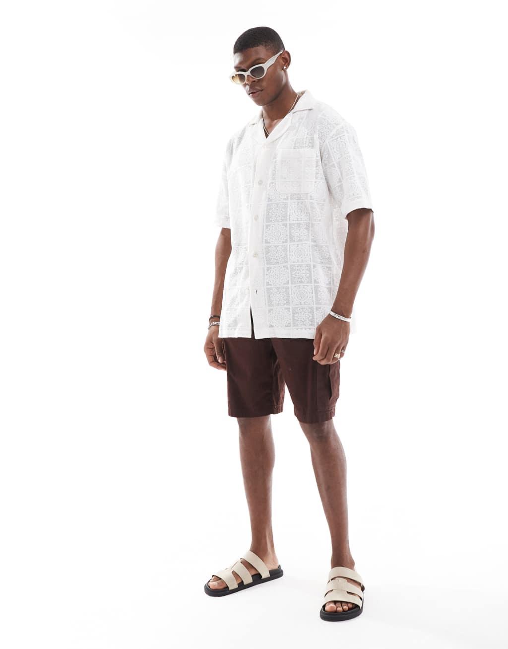 sol beach crochet short sleeve beach shirt in cream Product Image