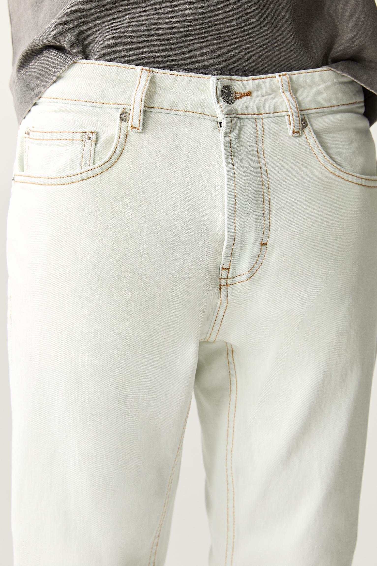 Slim fit jeans with seam details Product Image