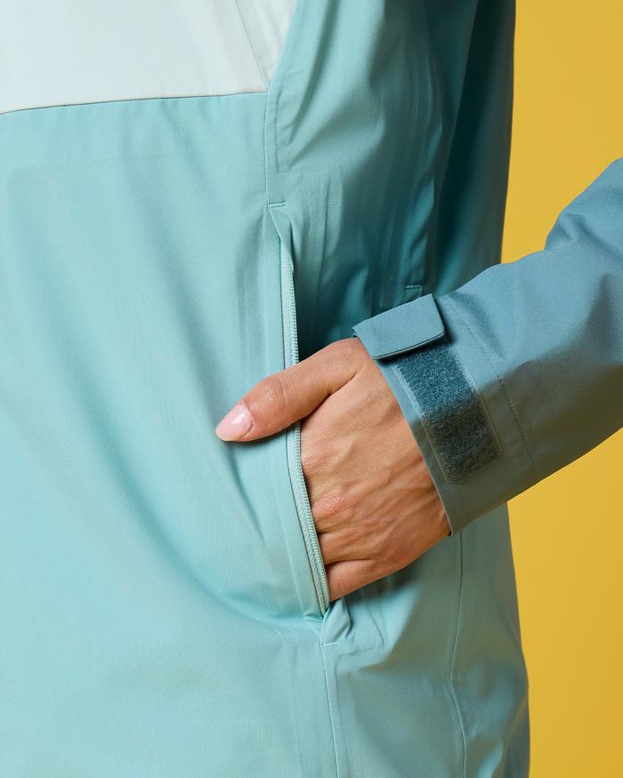 Impermeo 3L Hooded Shell Jacket - Women's Product Image