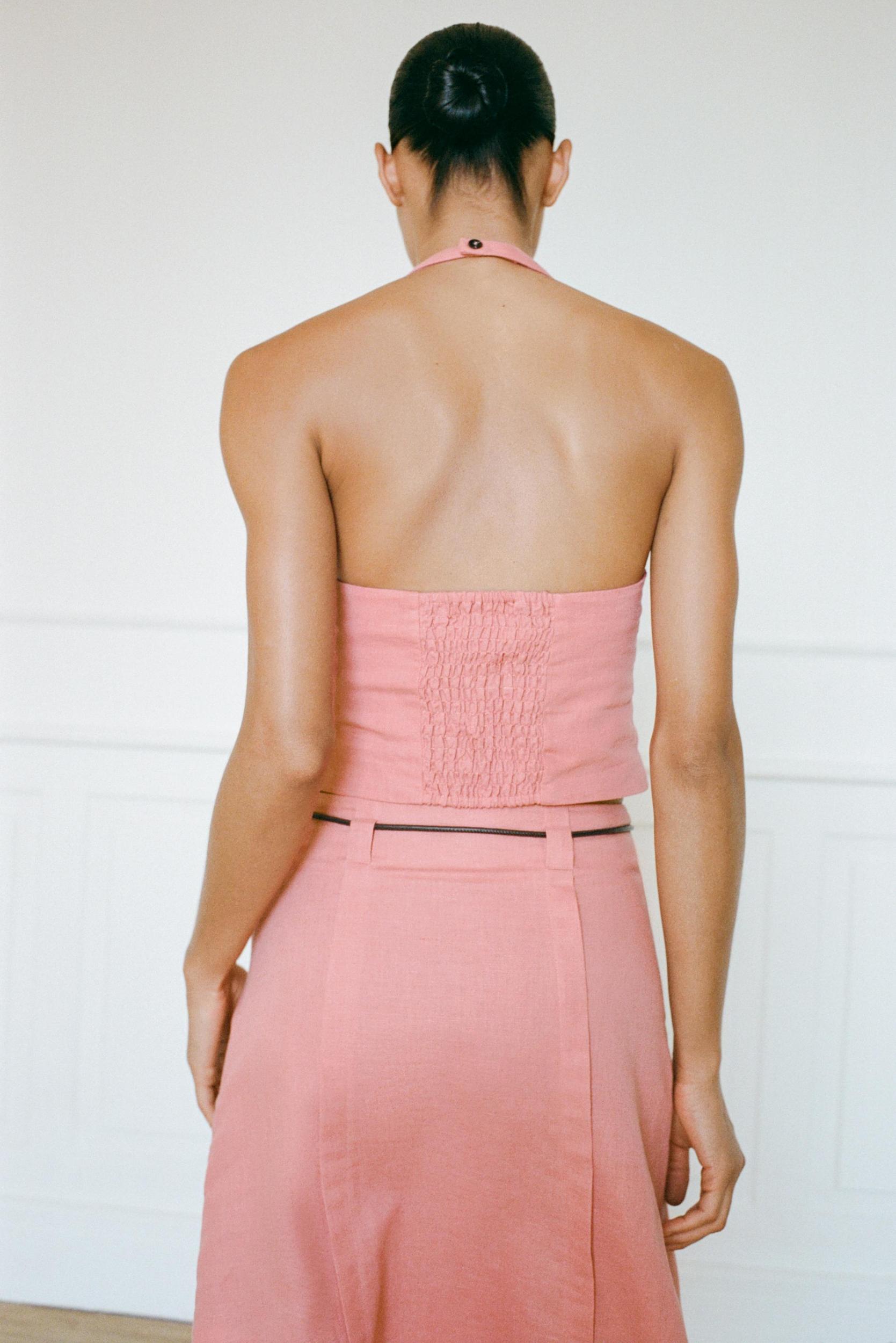 LINEN HALTER TOP Product Image
