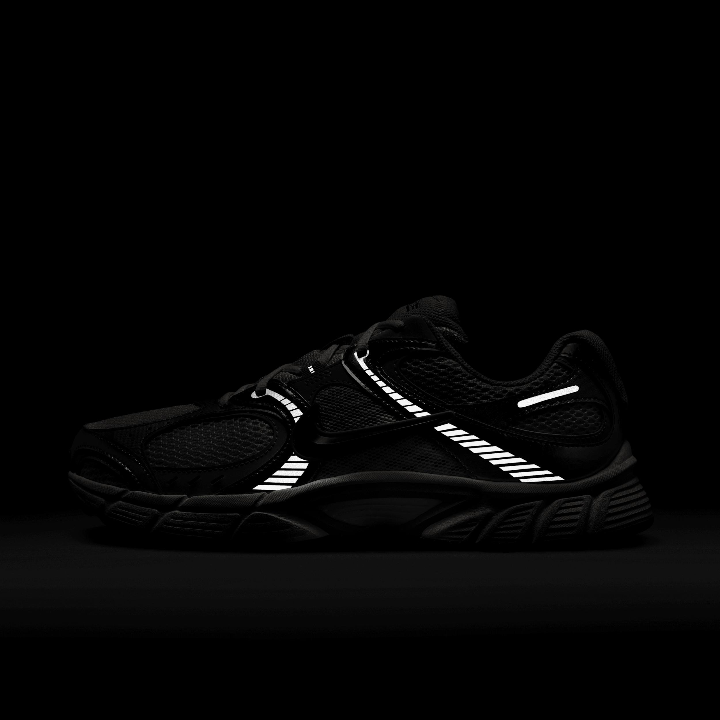 Nike Mens V5 RNR Shoes | HJ5228-104 Product Image