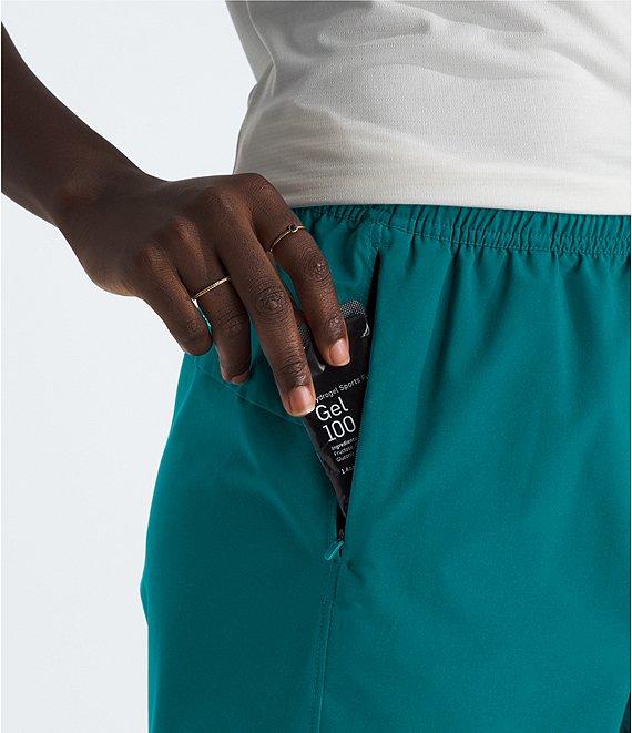 The North Face Wander Short 2.0 Product Image