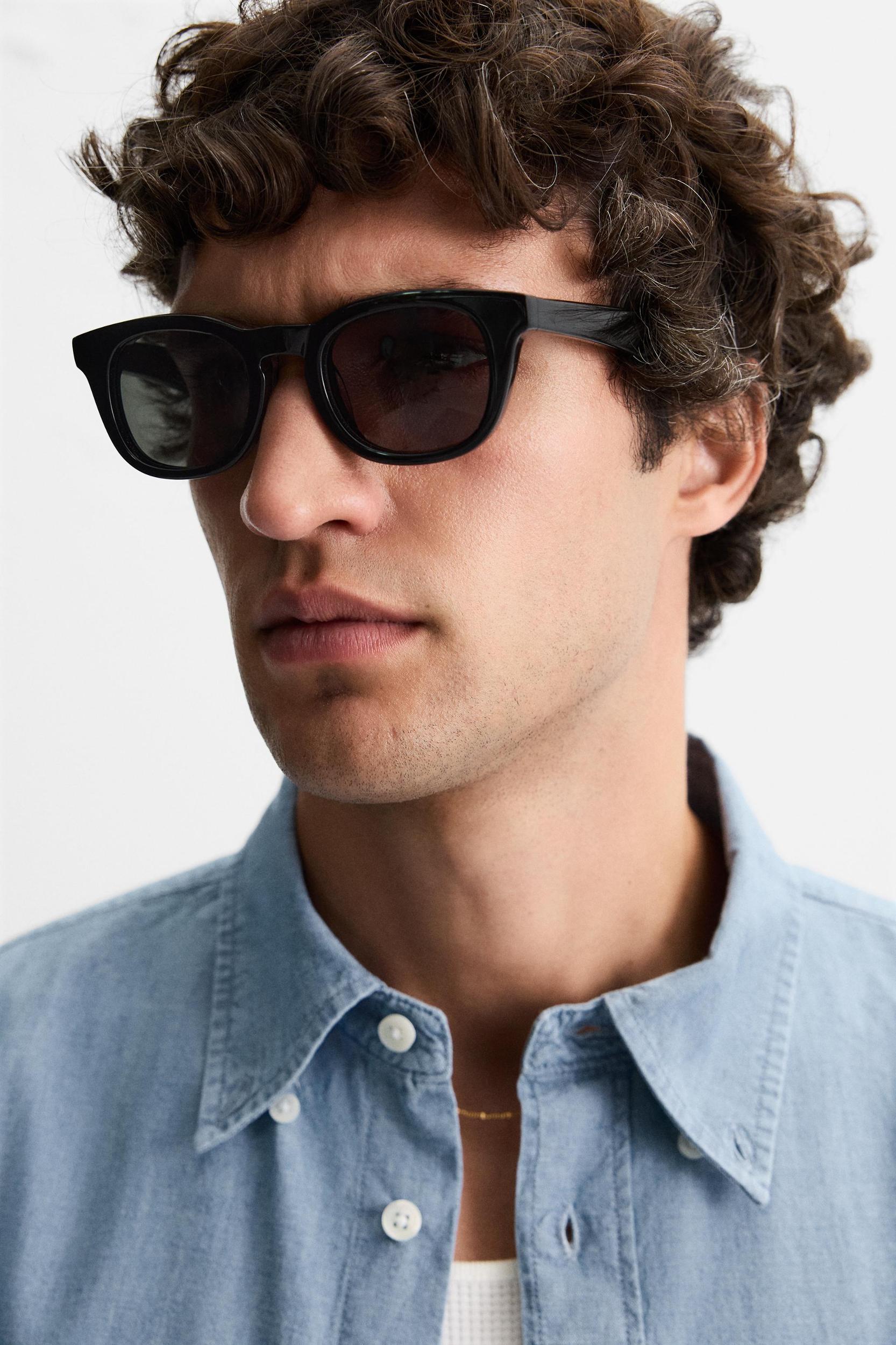 TEXTURED CHAMBRAY SHIRT Product Image