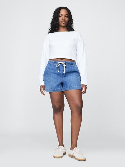 Easy Denim Shorts Product Image
